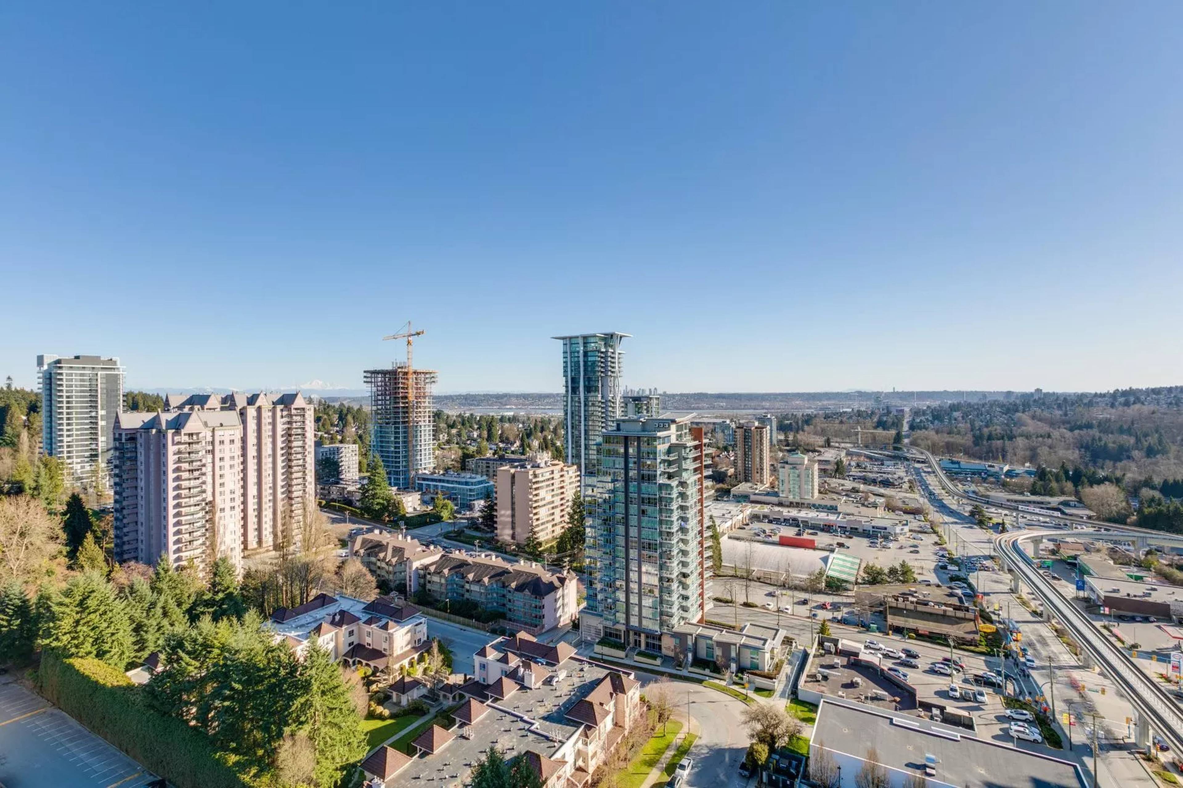 530 Whiting Way, Coquitlam, BC 1 Bedroom Apartment for Rent liv.rent