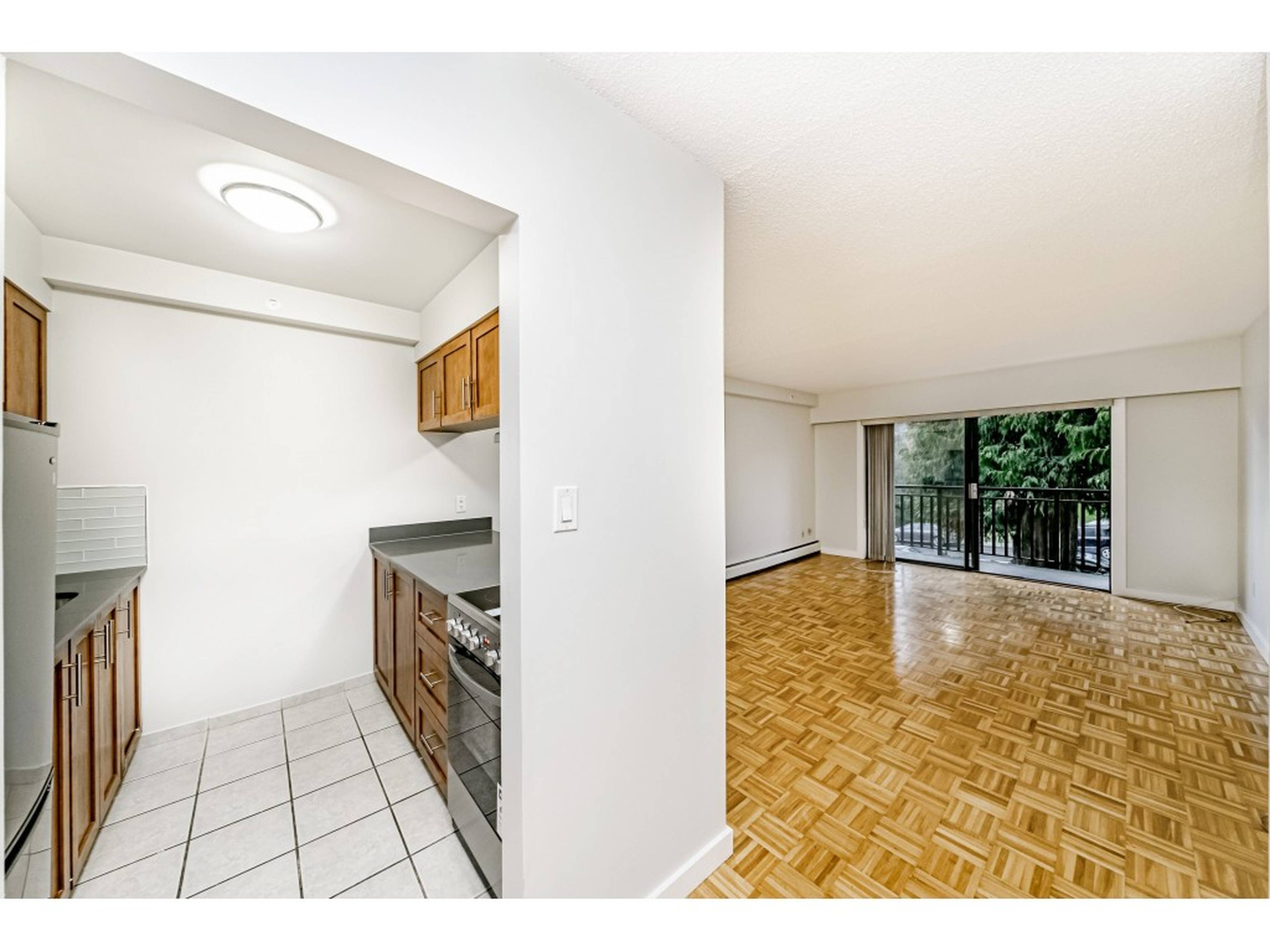 155 19th St. E, North Vancouver, BC 1 Bedroom Apartment for Rent