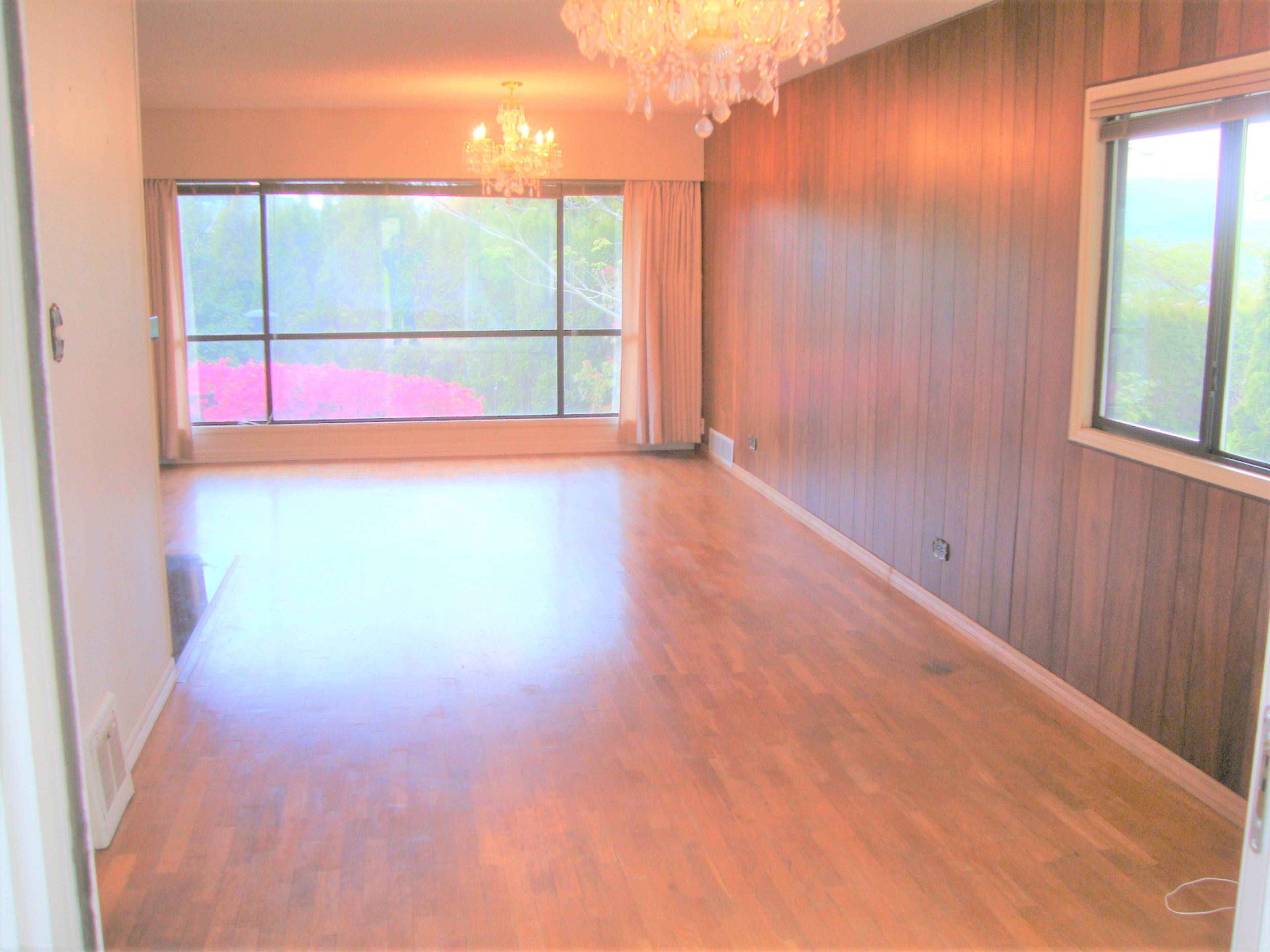Pandora St, Burnaby, BC 3 Bedroom Room for Rent liv.rent