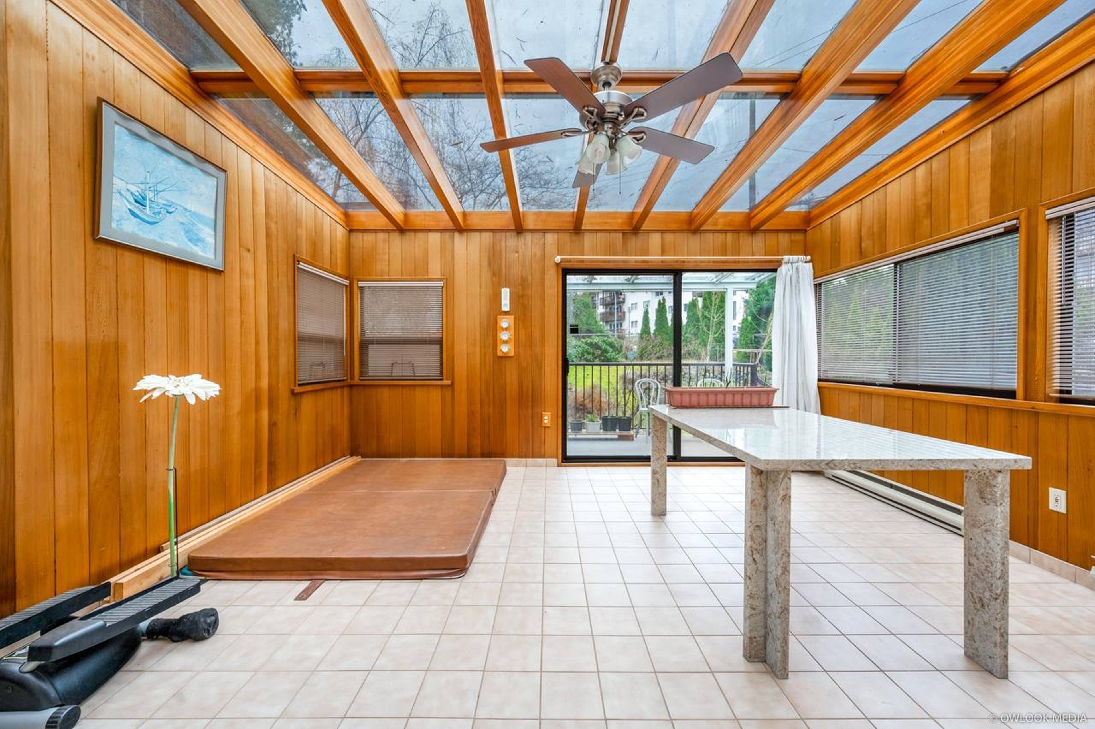 Pandora St, Burnaby, BC 3 Bedroom Room for Rent liv.rent