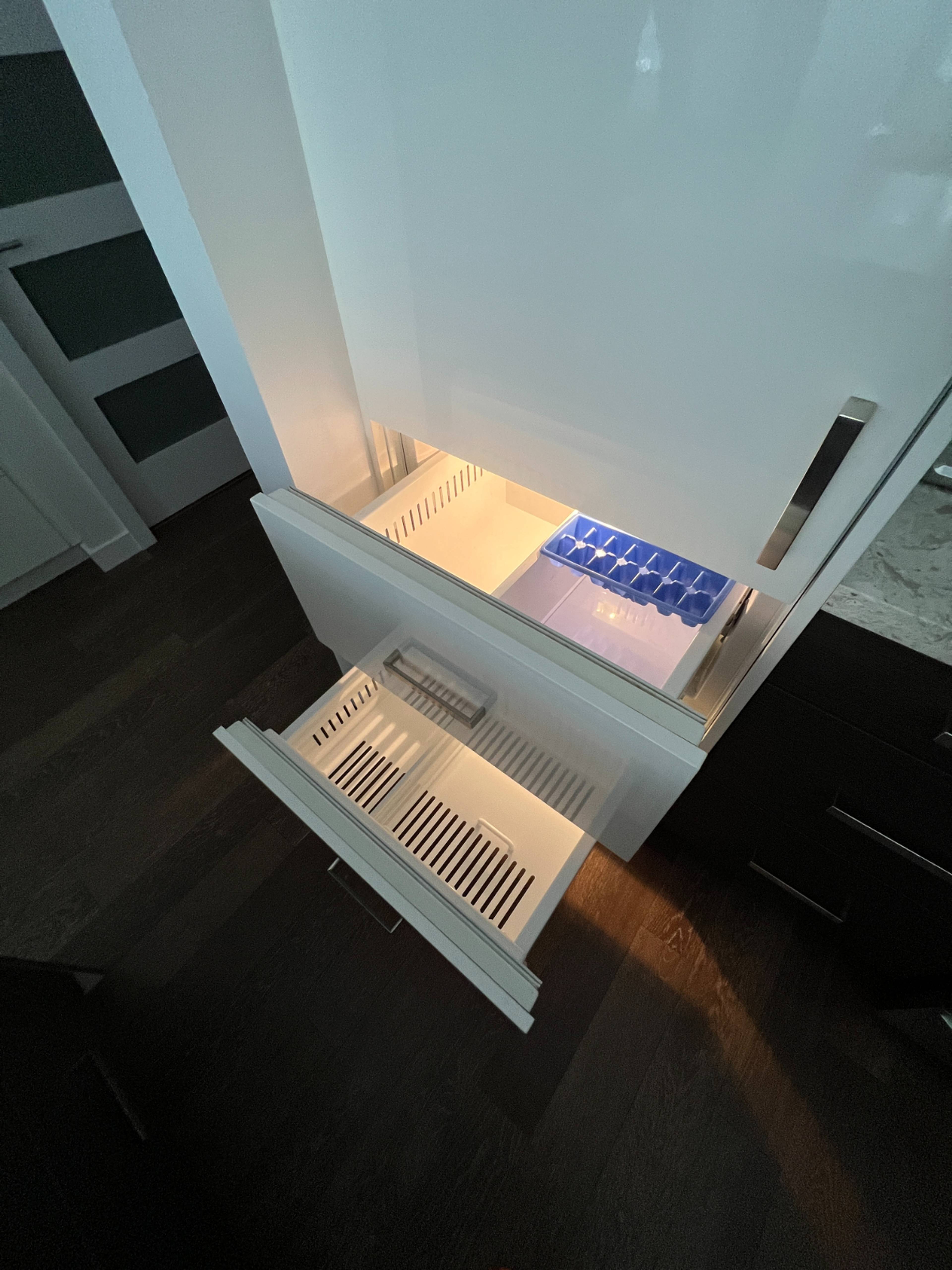 950 Drake St, Vancouver, BC 1 Bedroom Apartment for Rent liv.rent