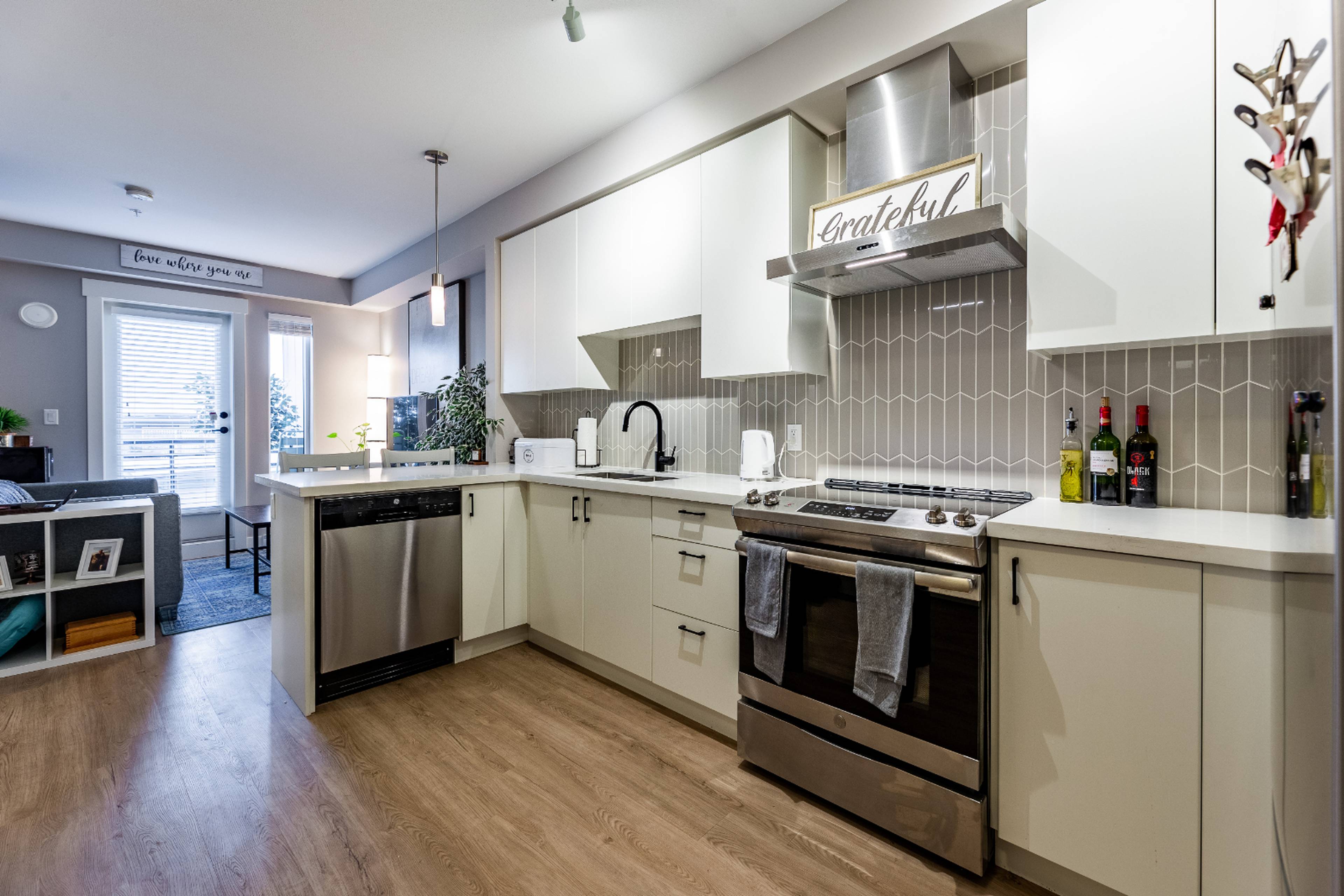 20838 78B Ave, Langley TWP, BC 1 Bedroom Apartment for Rent liv.rent