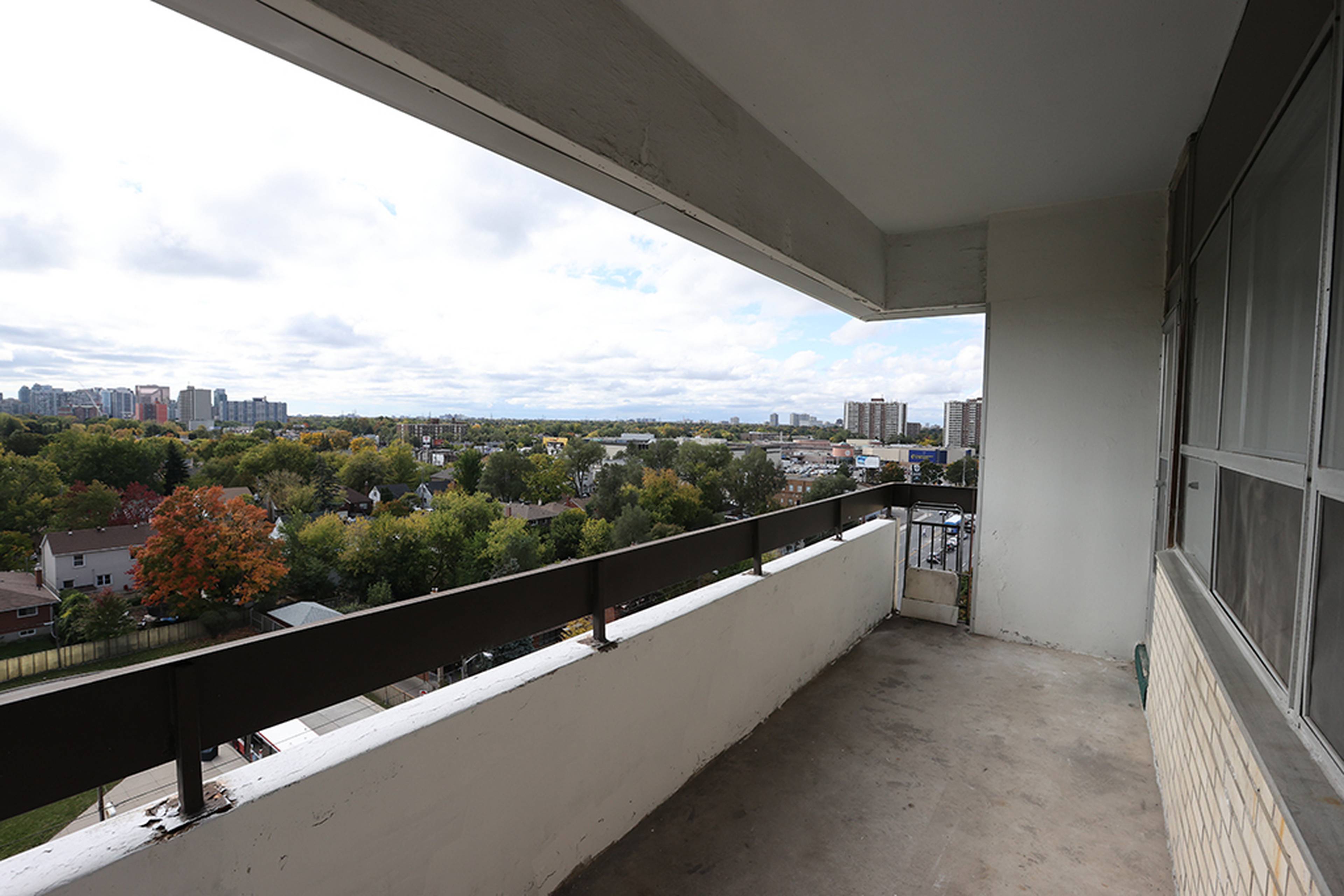 18 Steeles Ave E, Markham, ON 2 Bedroom Apartment for Rent liv.rent