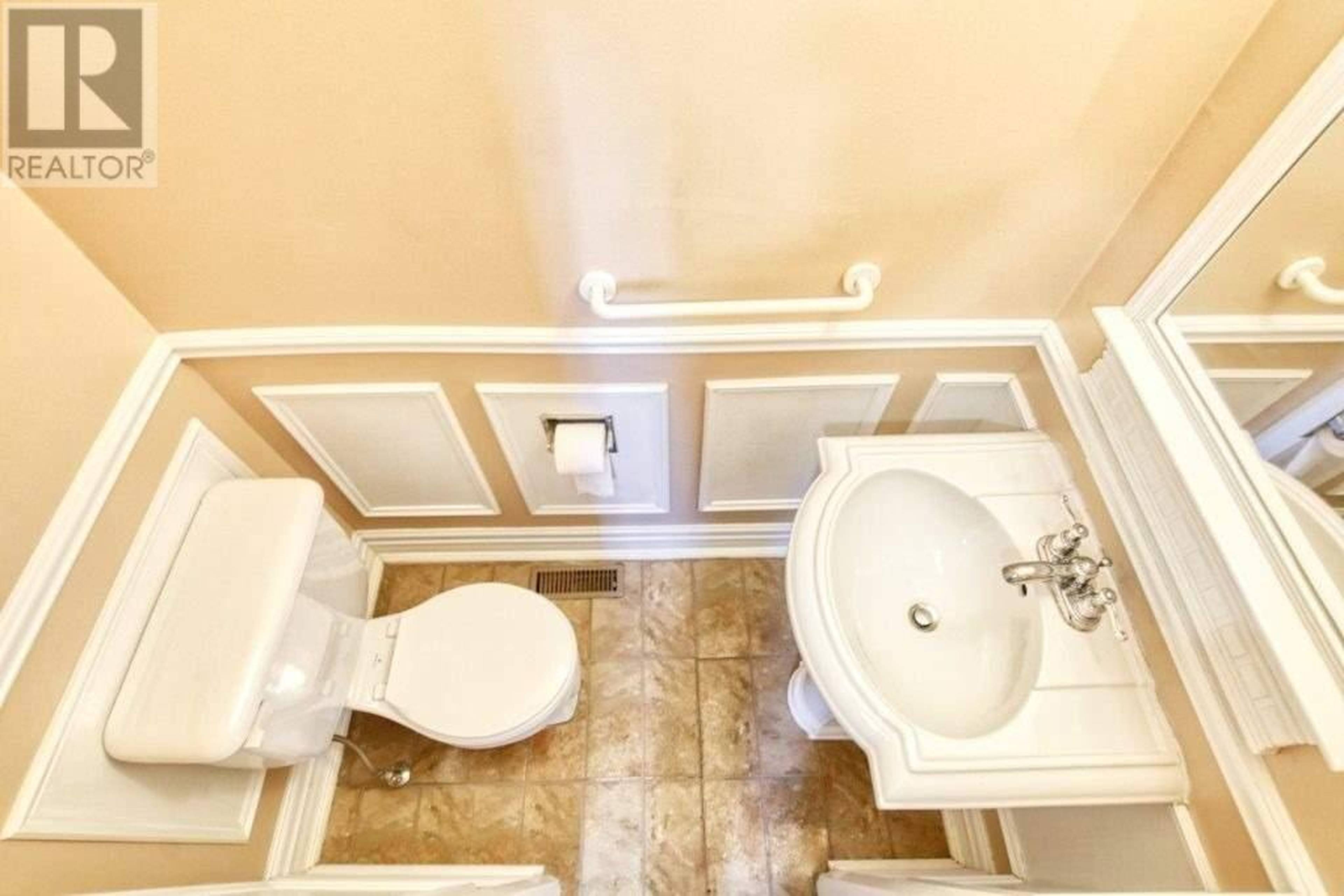 122 Sadlee Cove Cres, Scarborough, ON 3 Bedroom House for Rent liv.rent