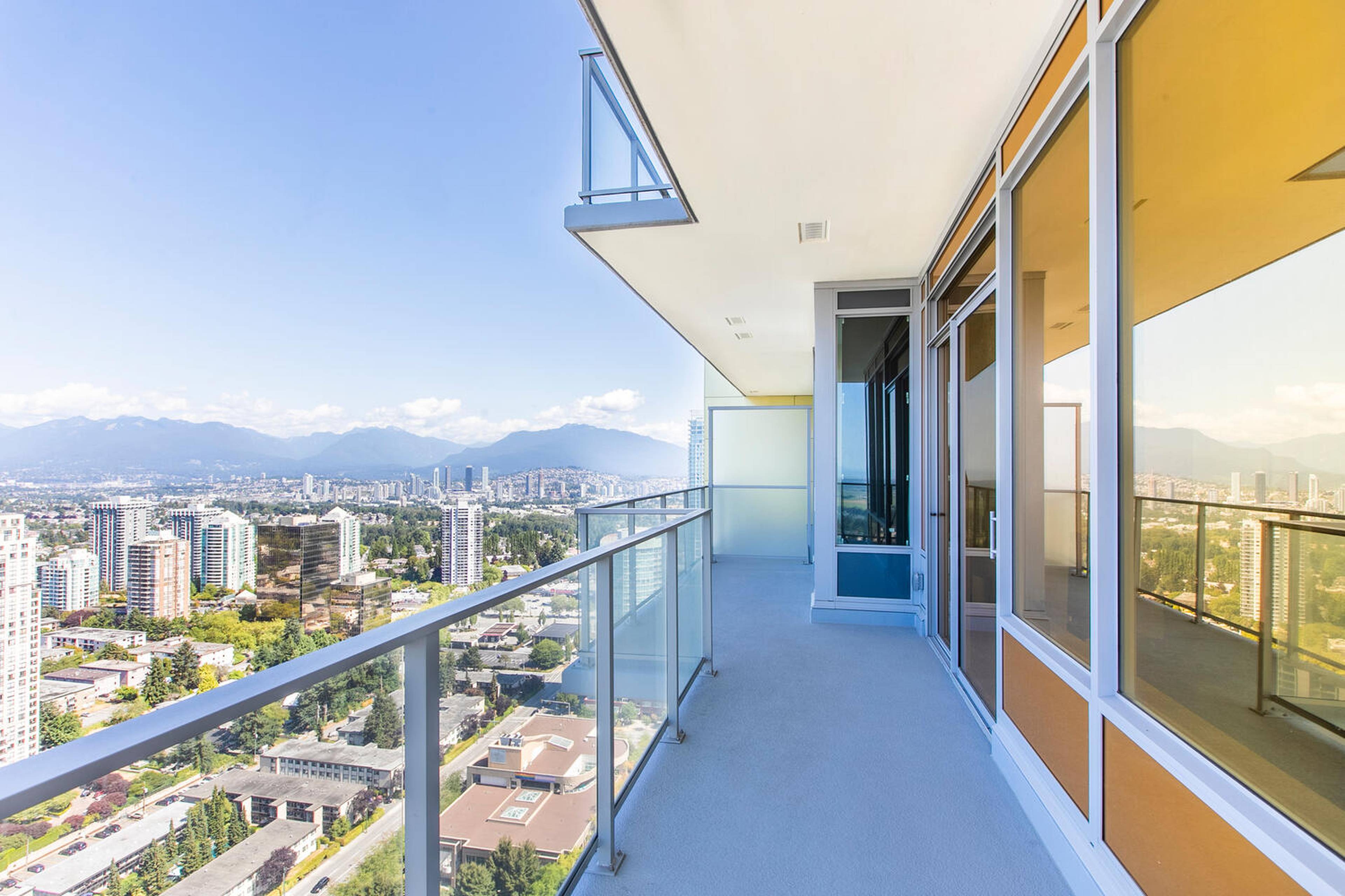 6383 McKay Ave, Burnaby, BC 2 Bedroom Apartment for Rent liv.rent