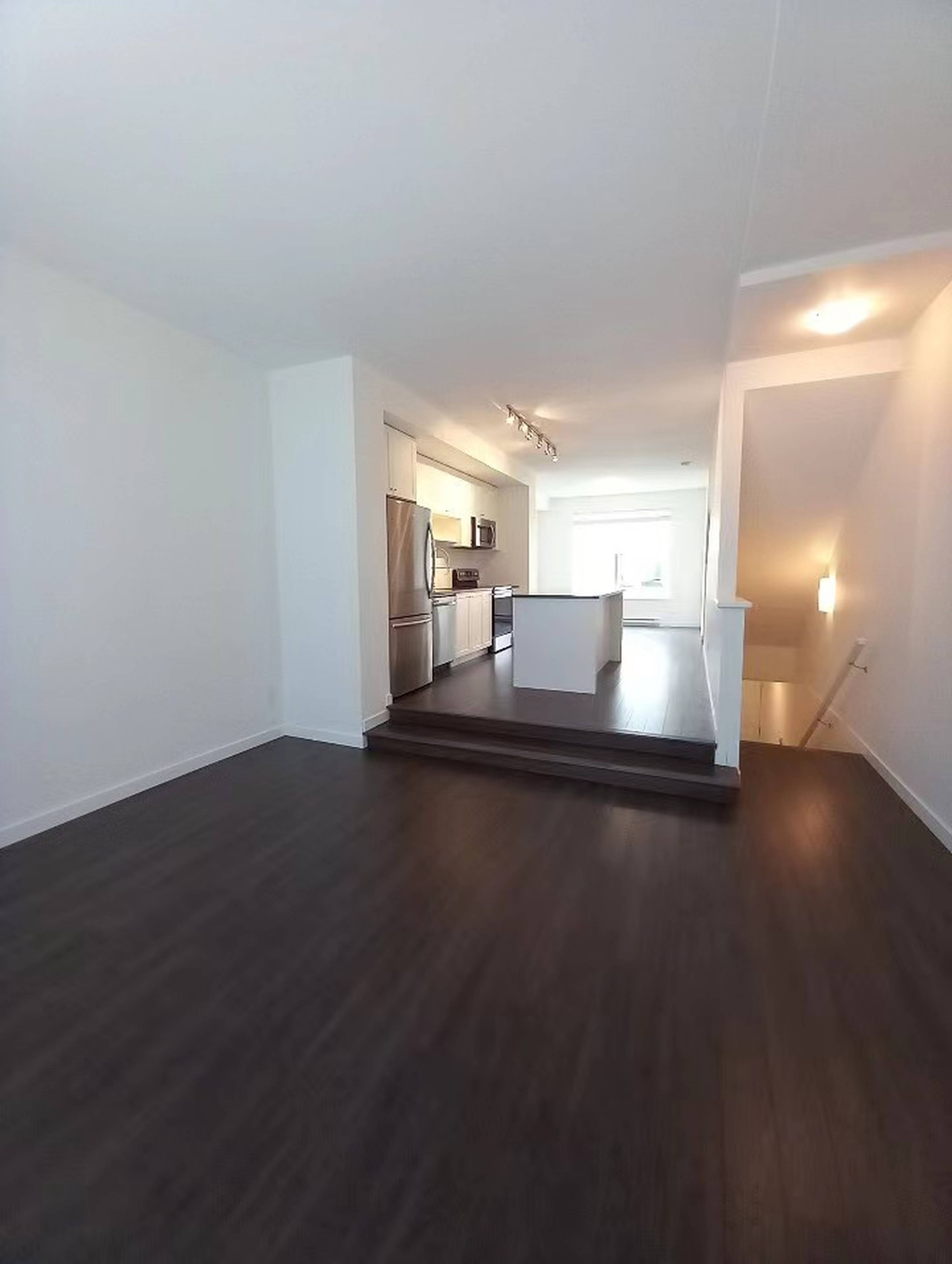 15850 85 Ave, Surrey, BC 4 Bedroom Townhouse for Rent liv.rent