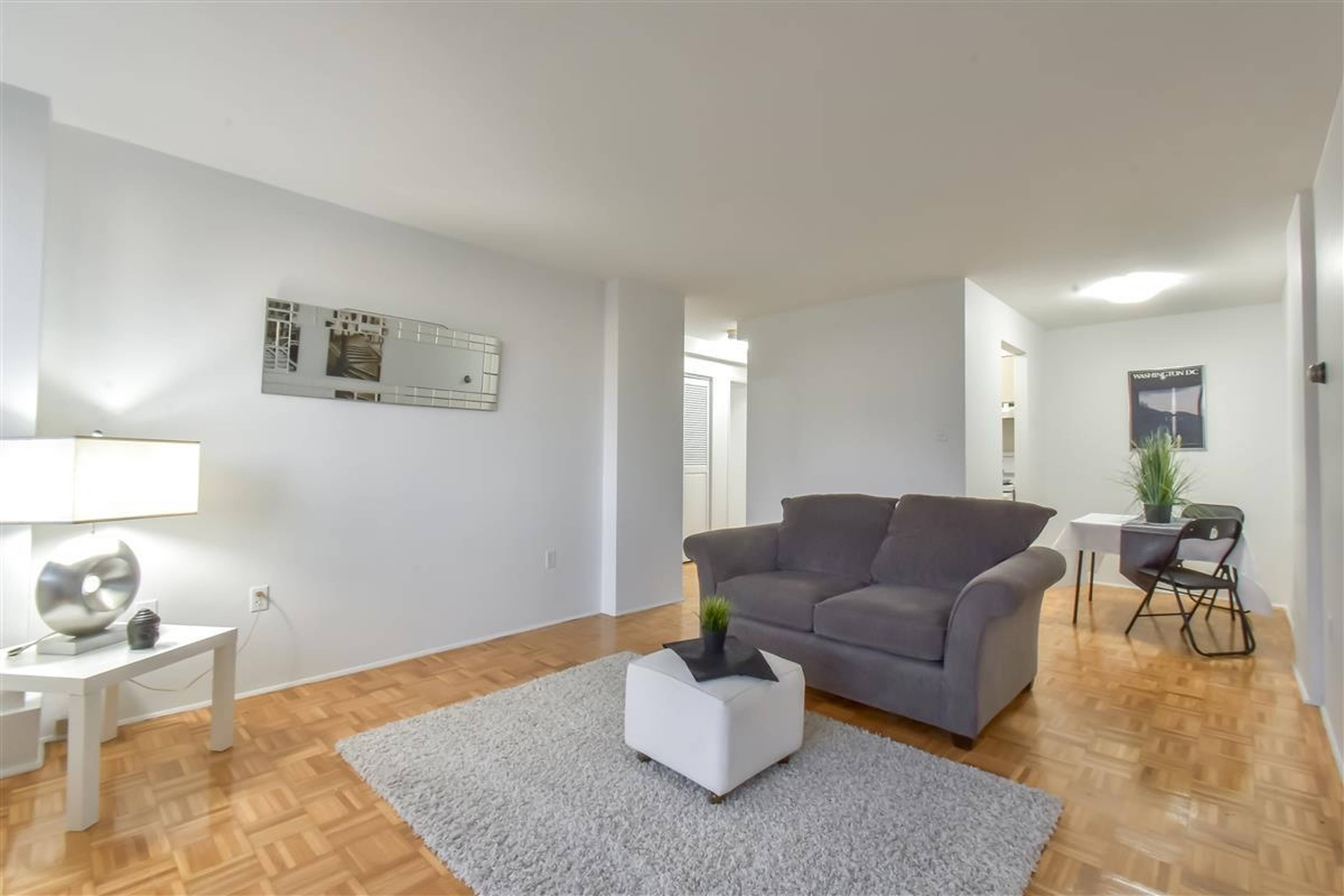 11xx 1850 Comox Street, Vancouver, BC 1 Bedroom Apartment for Rent