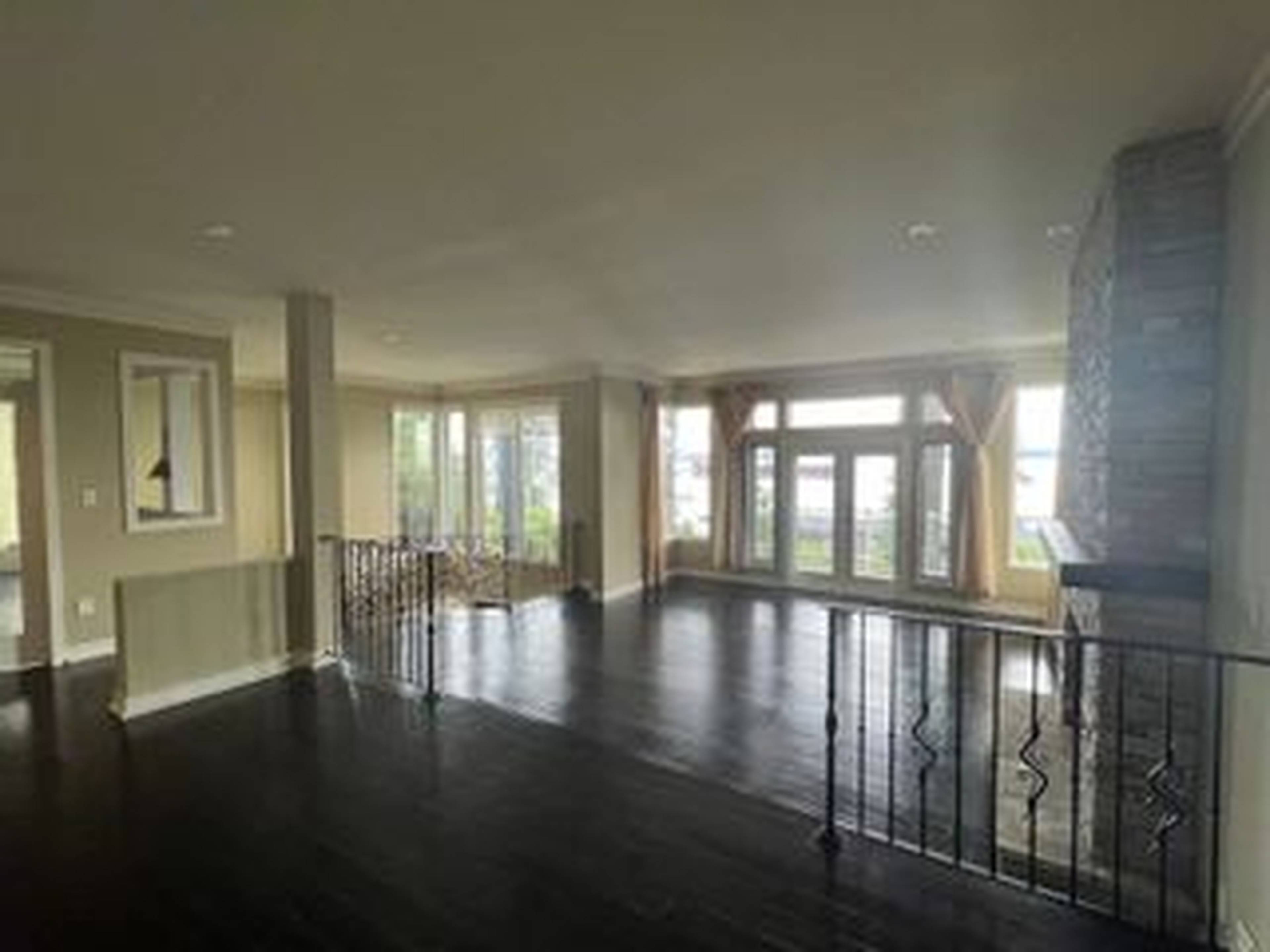 Marine Dr, West Vancouver, BC 6 Bedroom House for Rent liv.rent