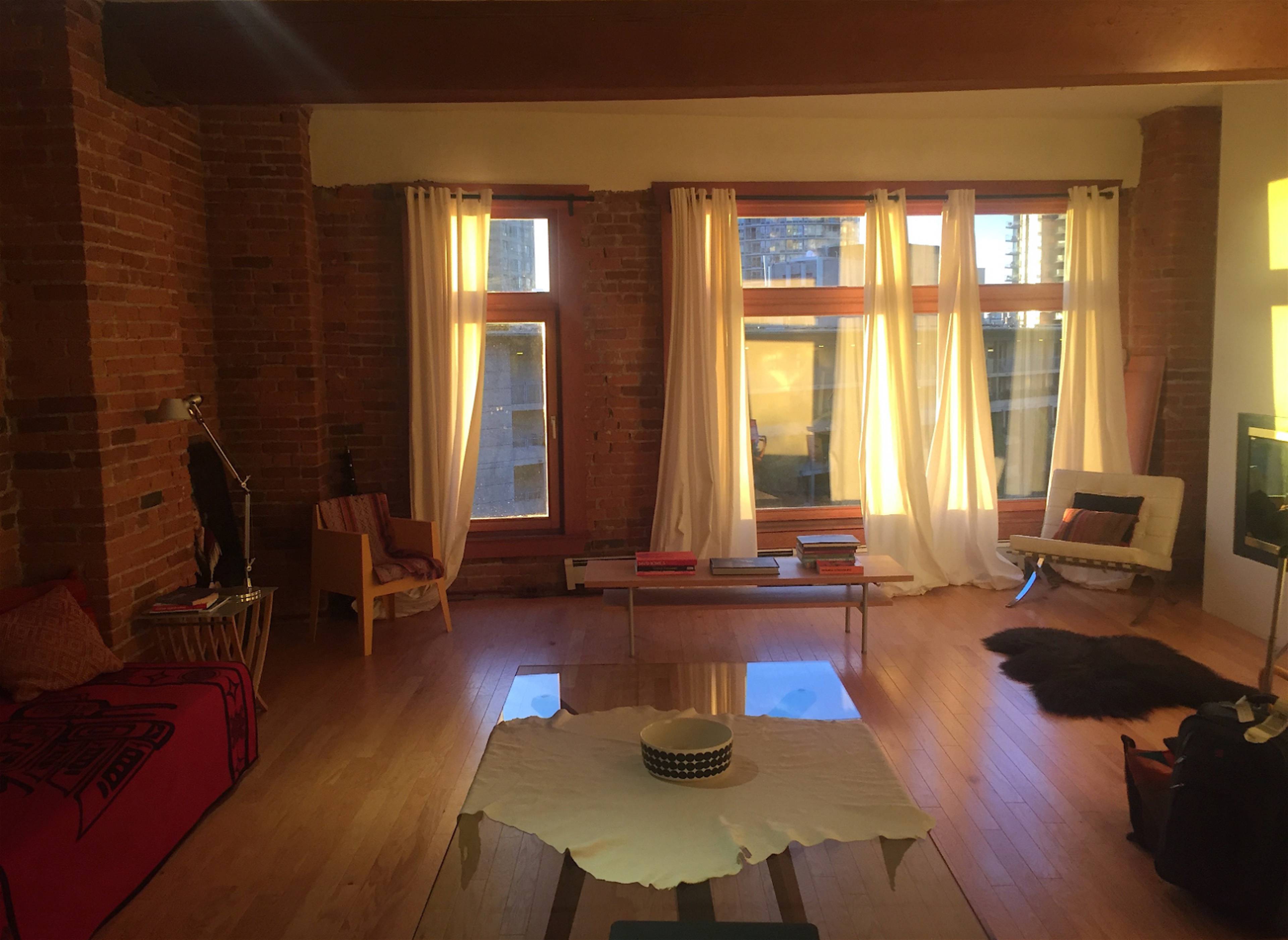 706 518 Beatty St, Vancouver, BC 1 Bedroom Apartment for Rent liv