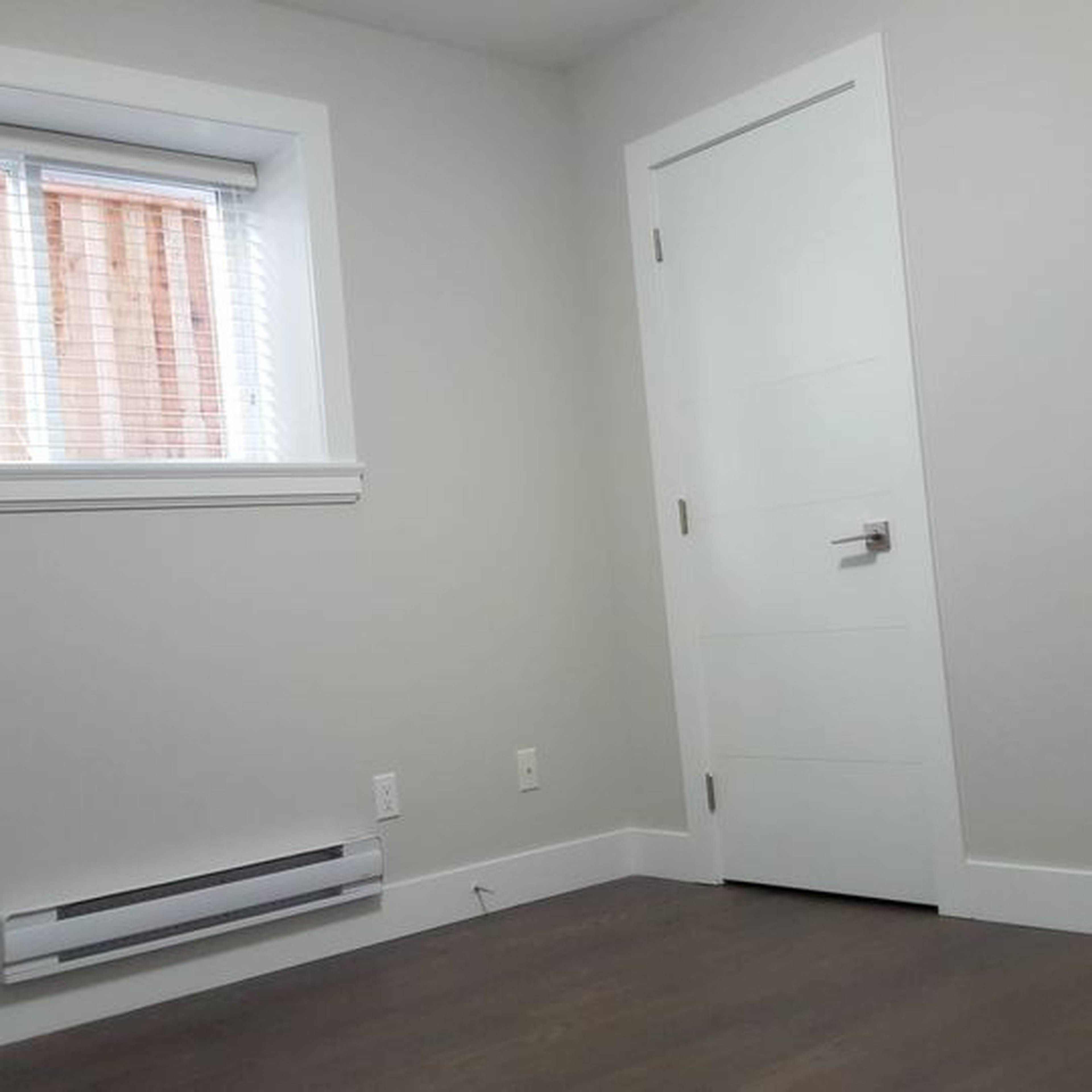 Darwin Ave, Coquitlam, BC 3 Bedroom Room for Rent liv.rent