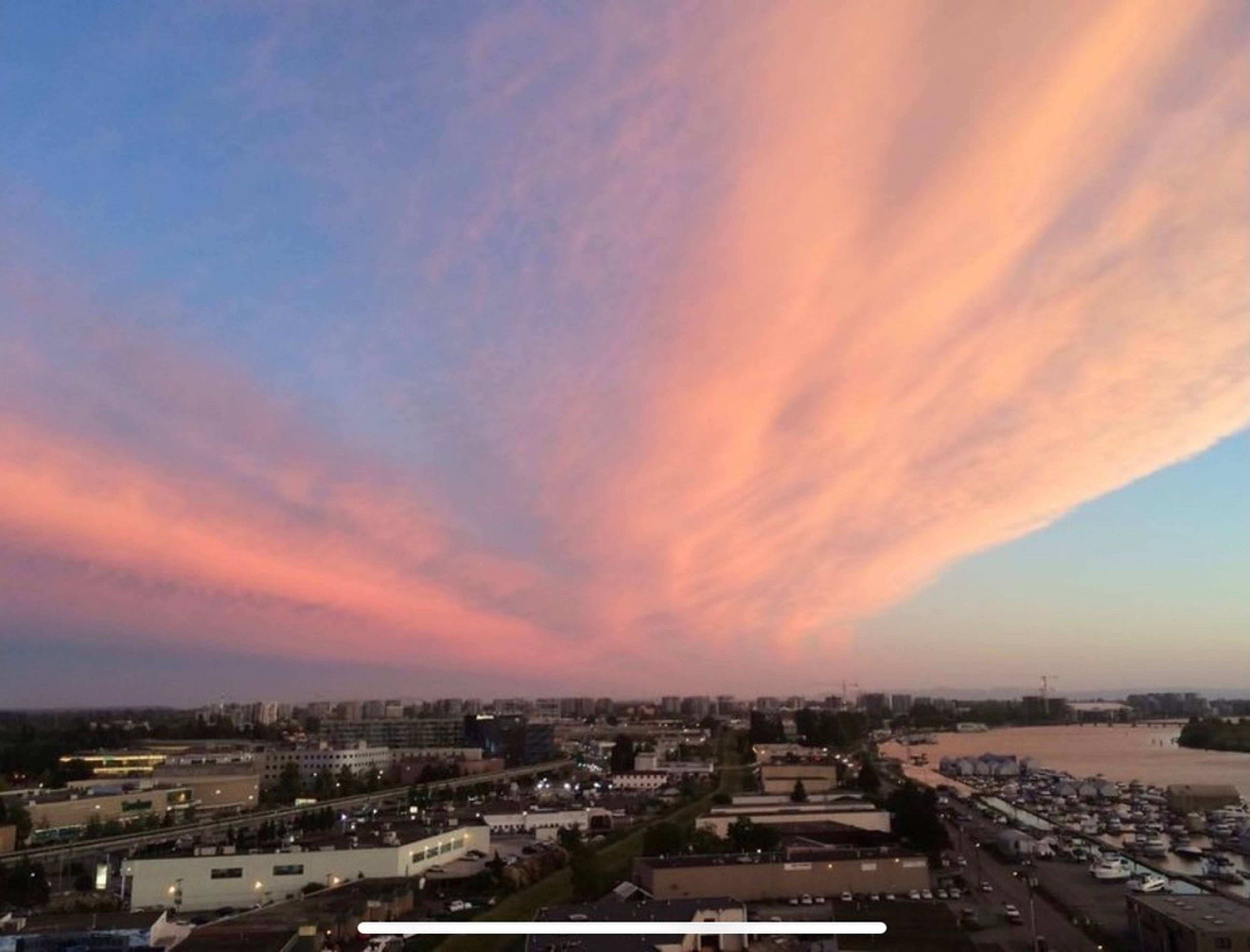 3333 Corvette Way, Richmond, BC 2 Bedroom Apartment for Rent liv.rent