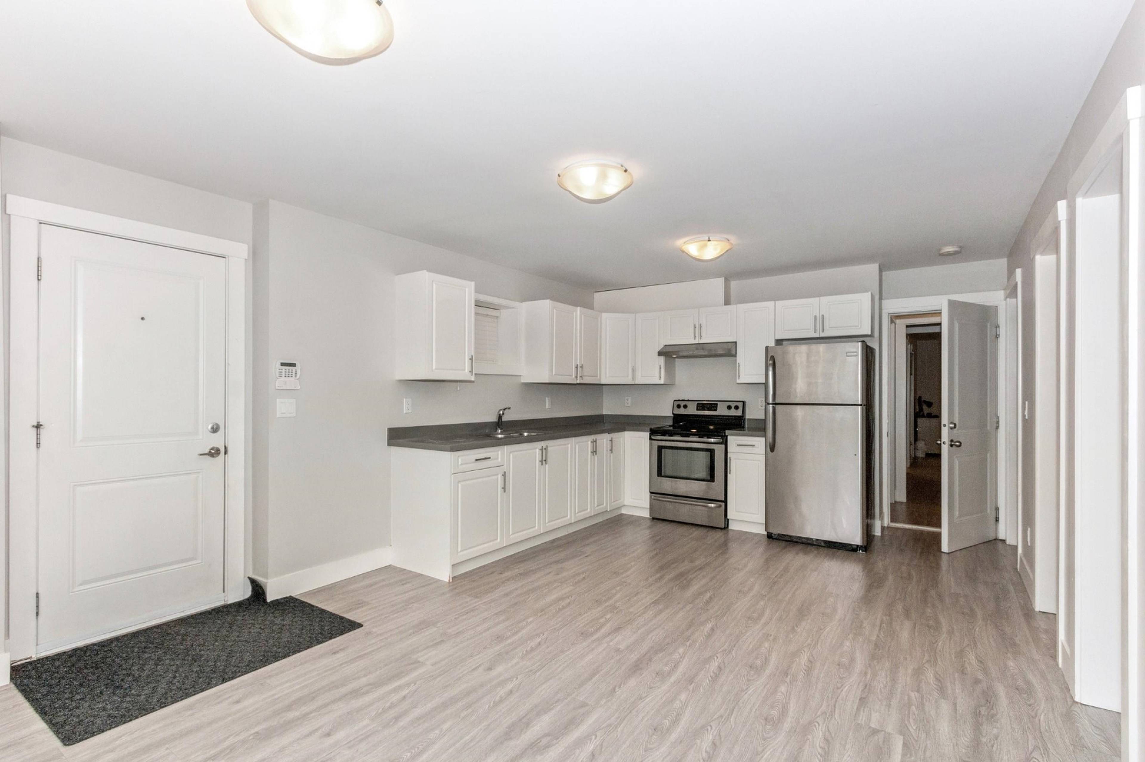 Harris Ave, Coquitlam, BC 2 Bedroom Room for Rent liv.rent