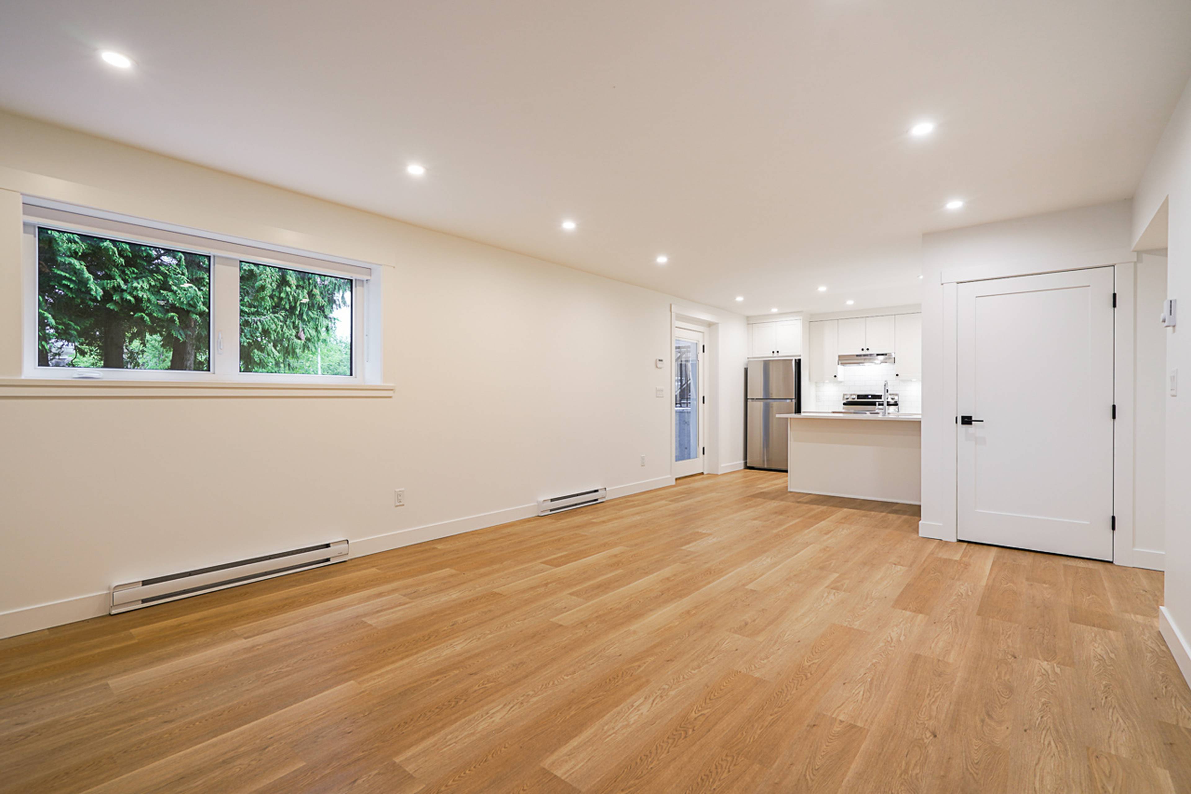 LOWER 5130 Rugby St, Burnaby, BC 2 Bedroom Room for Rent liv.rent