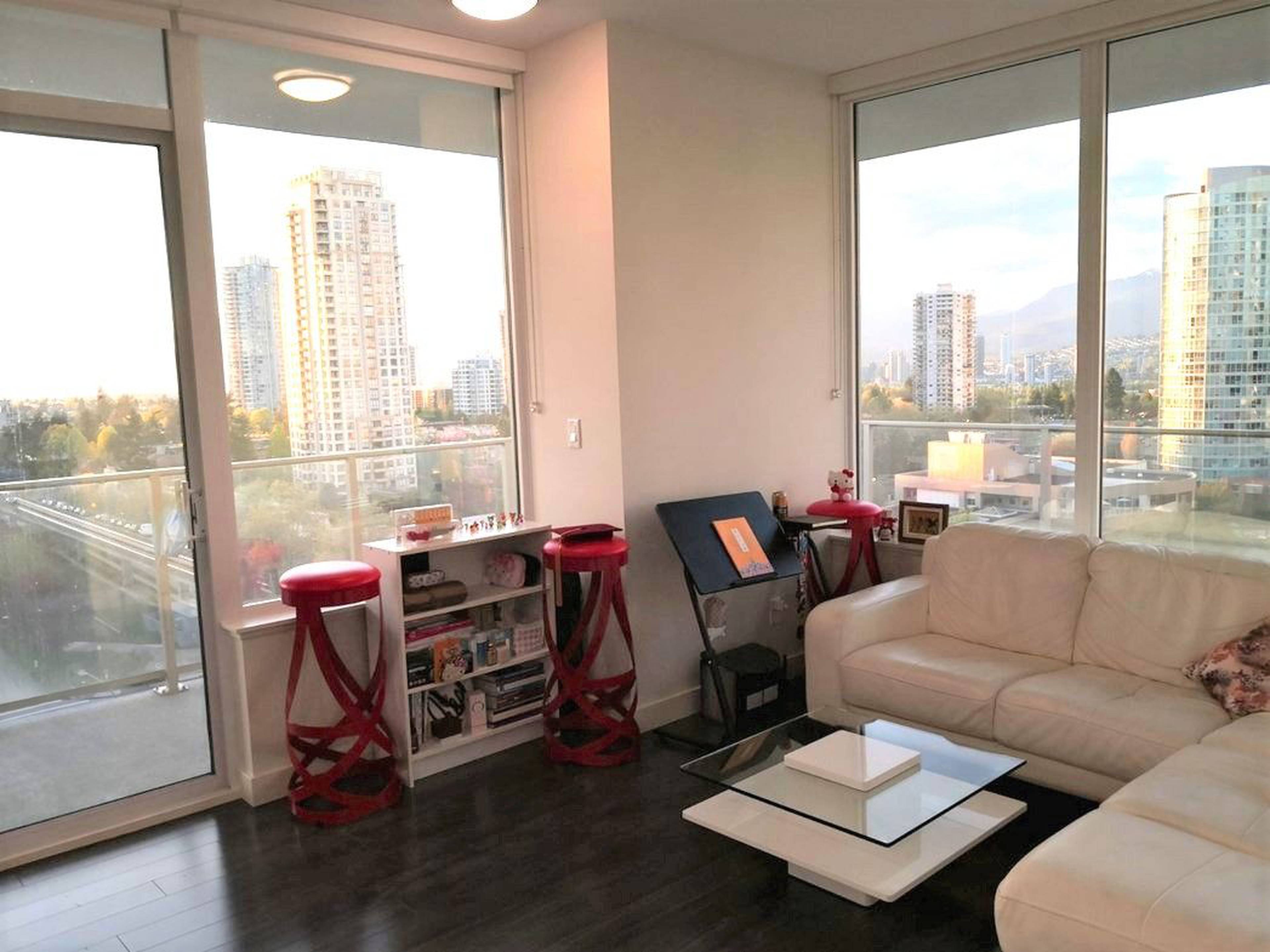 6383 McKay Ave, Burnaby, BC Furnished Room for Rent liv.rent