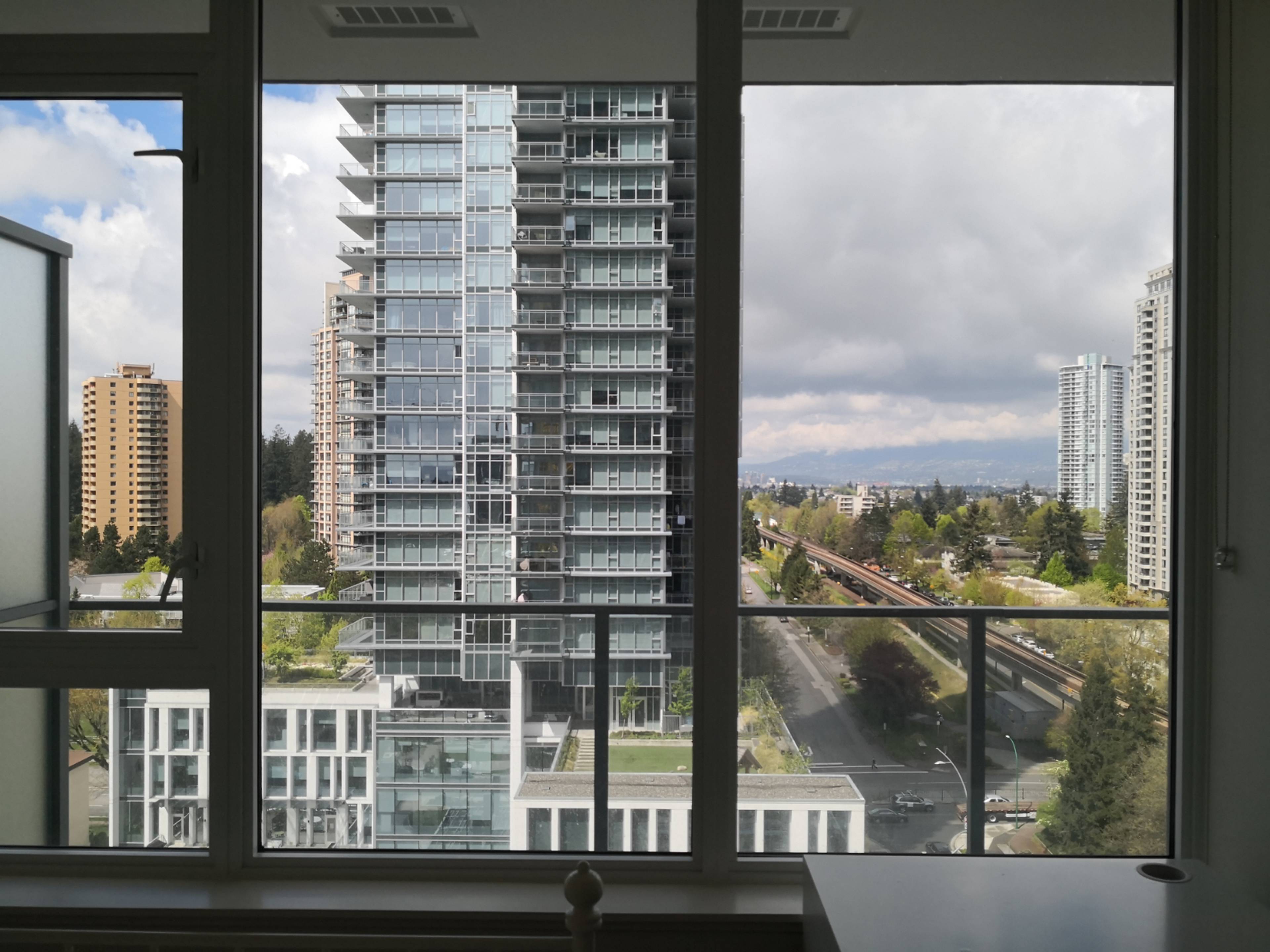 6383 McKay Ave, Burnaby, BC Furnished Room for Rent liv.rent