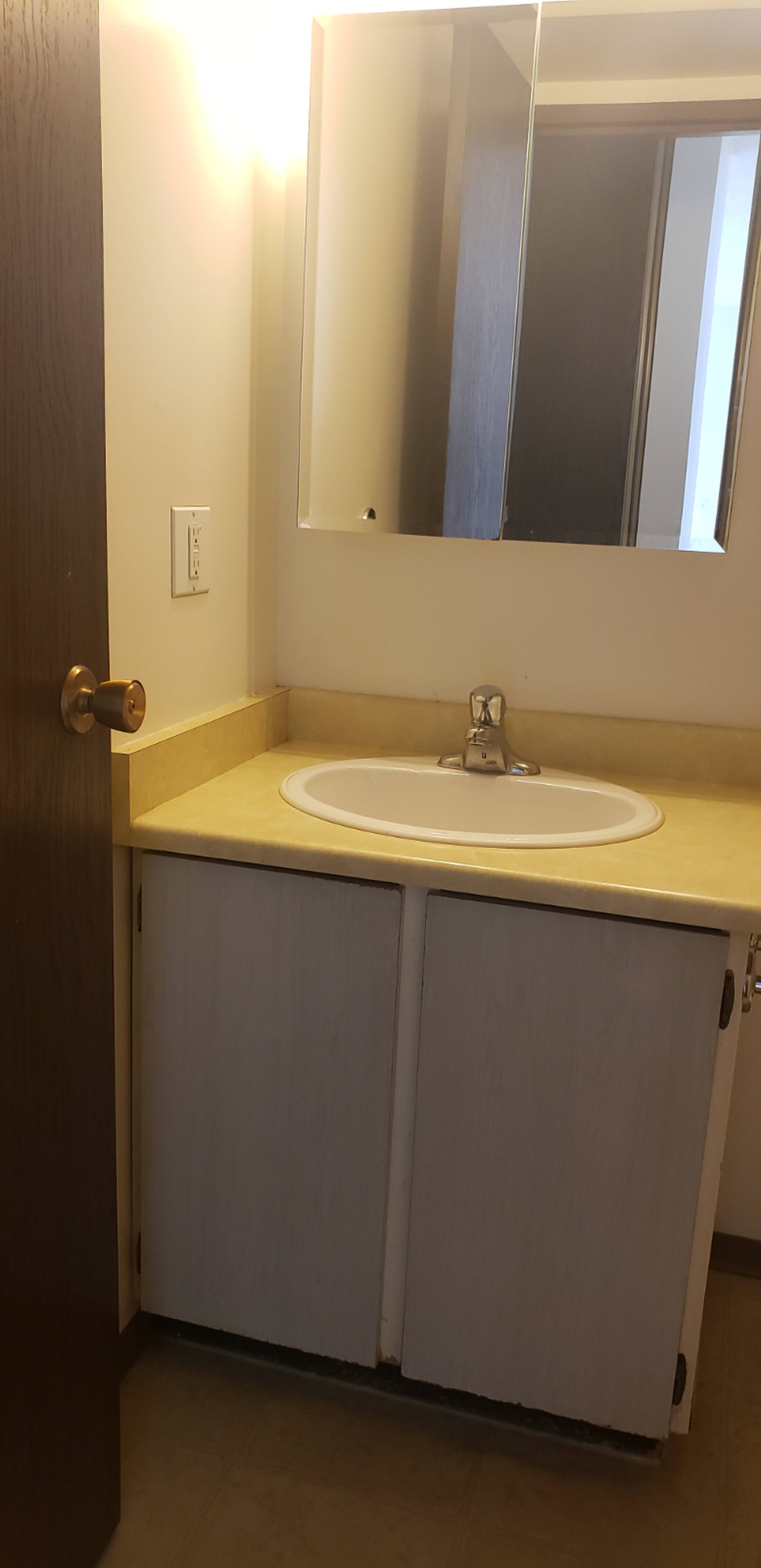 413-1323-w-71st-ave-vancouver-bc-1-bedroom-apartment-for-rent