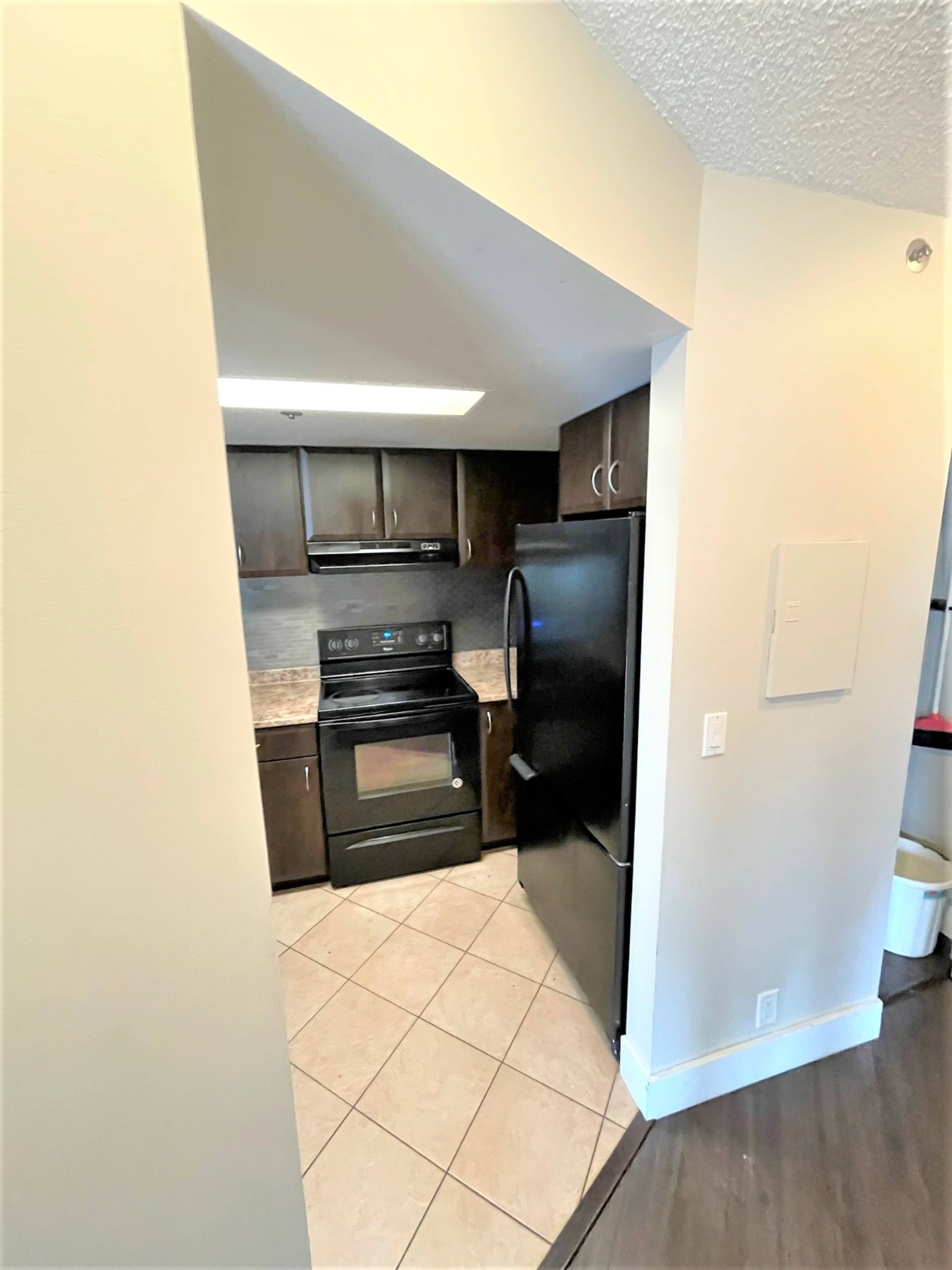 507 789 Drake St, Vancouver, BC 1 Bedroom Apartment for Rent liv.rent