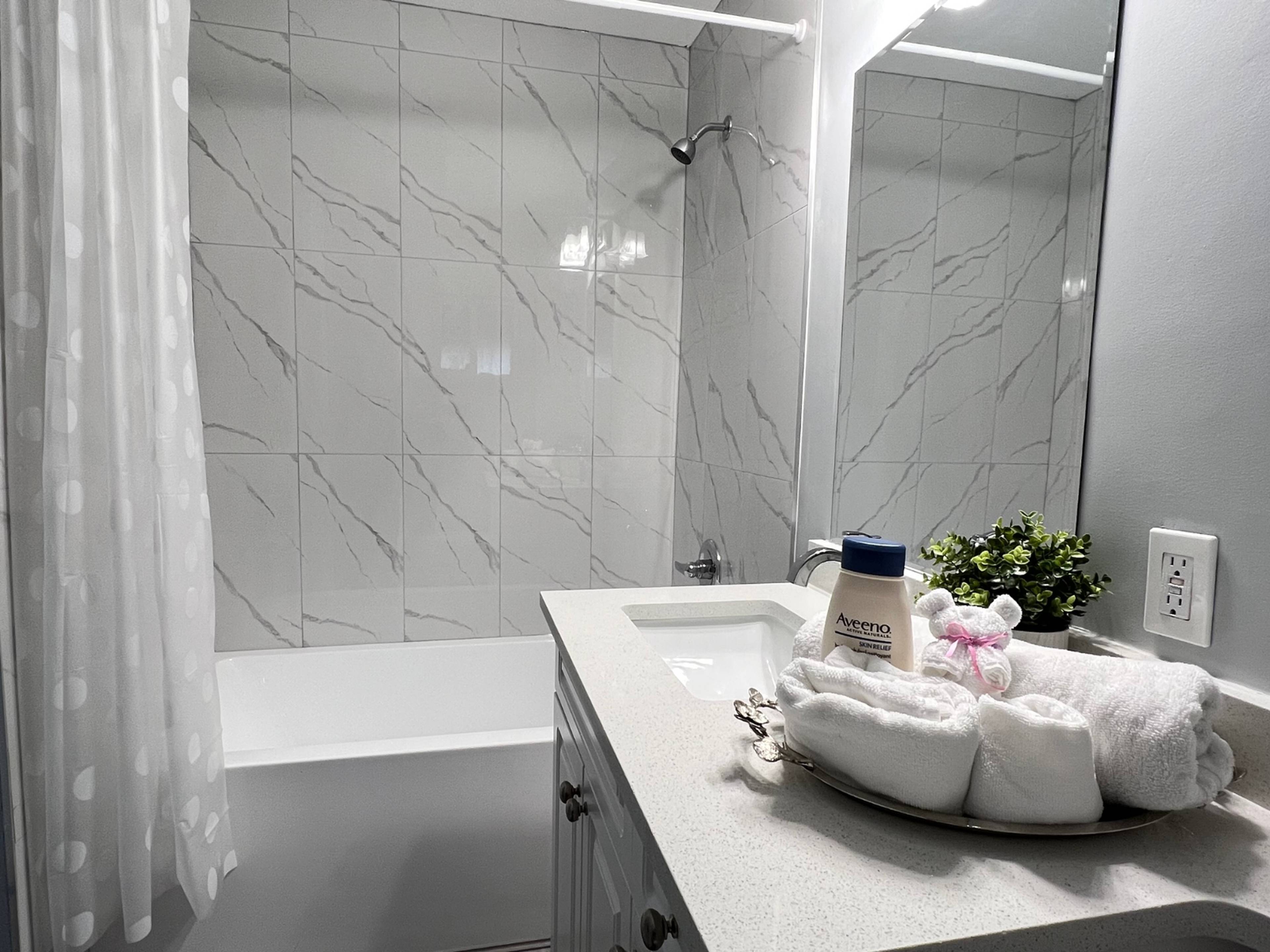 7365 Canada Way, Burnaby, BC Furnished Room for Rent liv.rent