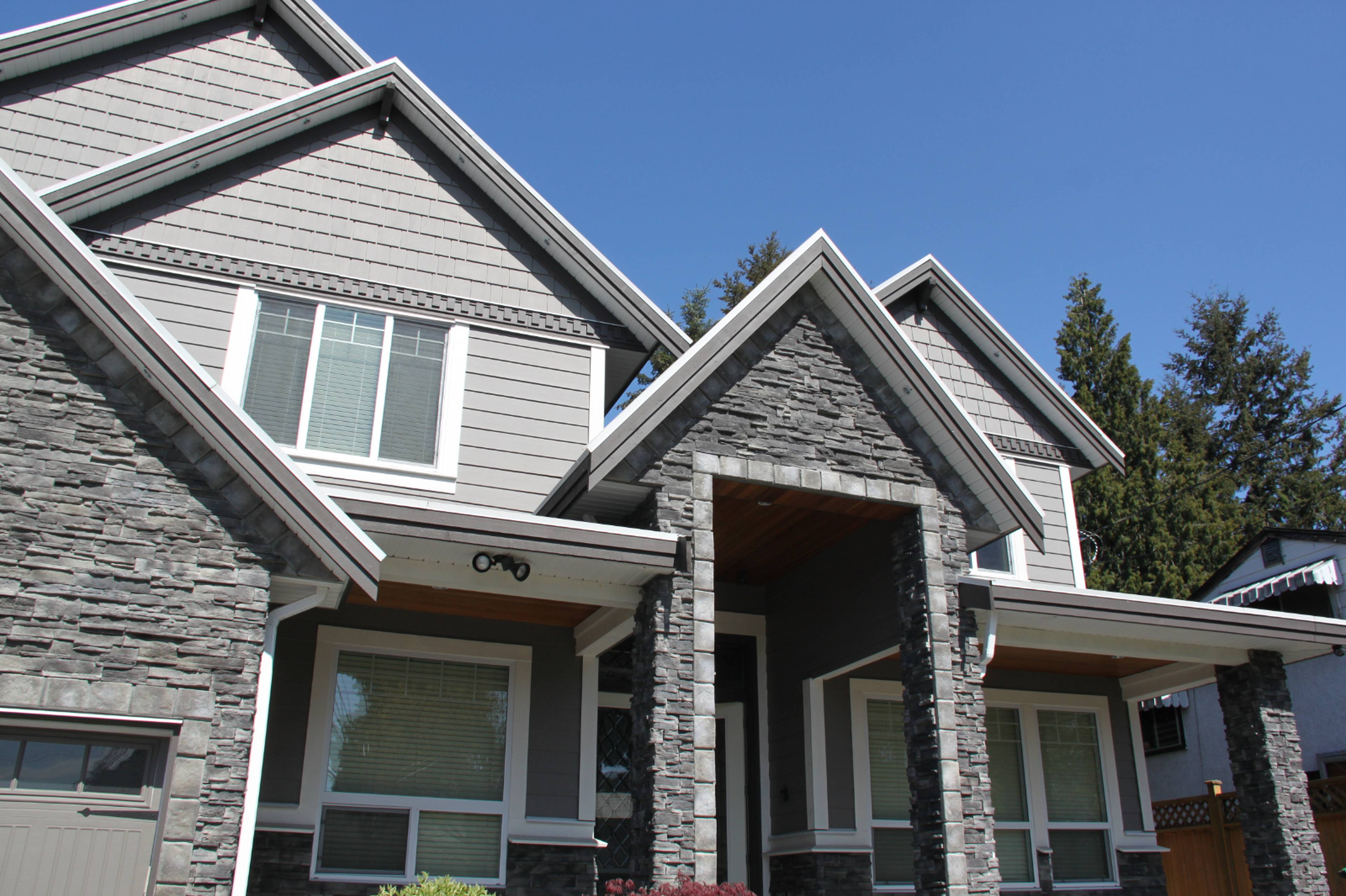 14027 14027 102 Ave, Surrey, BC 2 Bedroom Room for Rent liv.rent