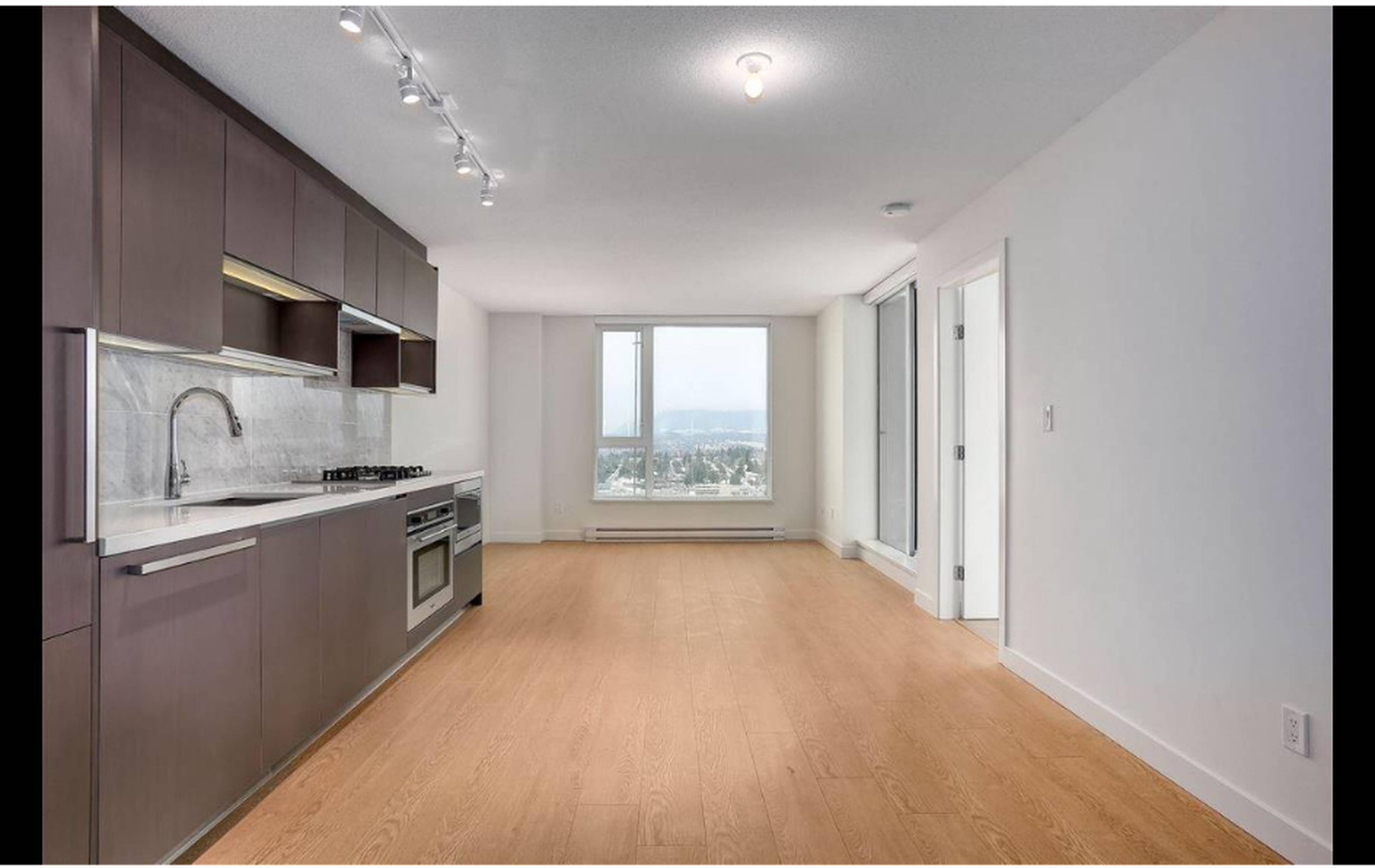 13750 100th Avenue, Surrey, BC - 2 Bedroom Apartment for Rent | liv.rent