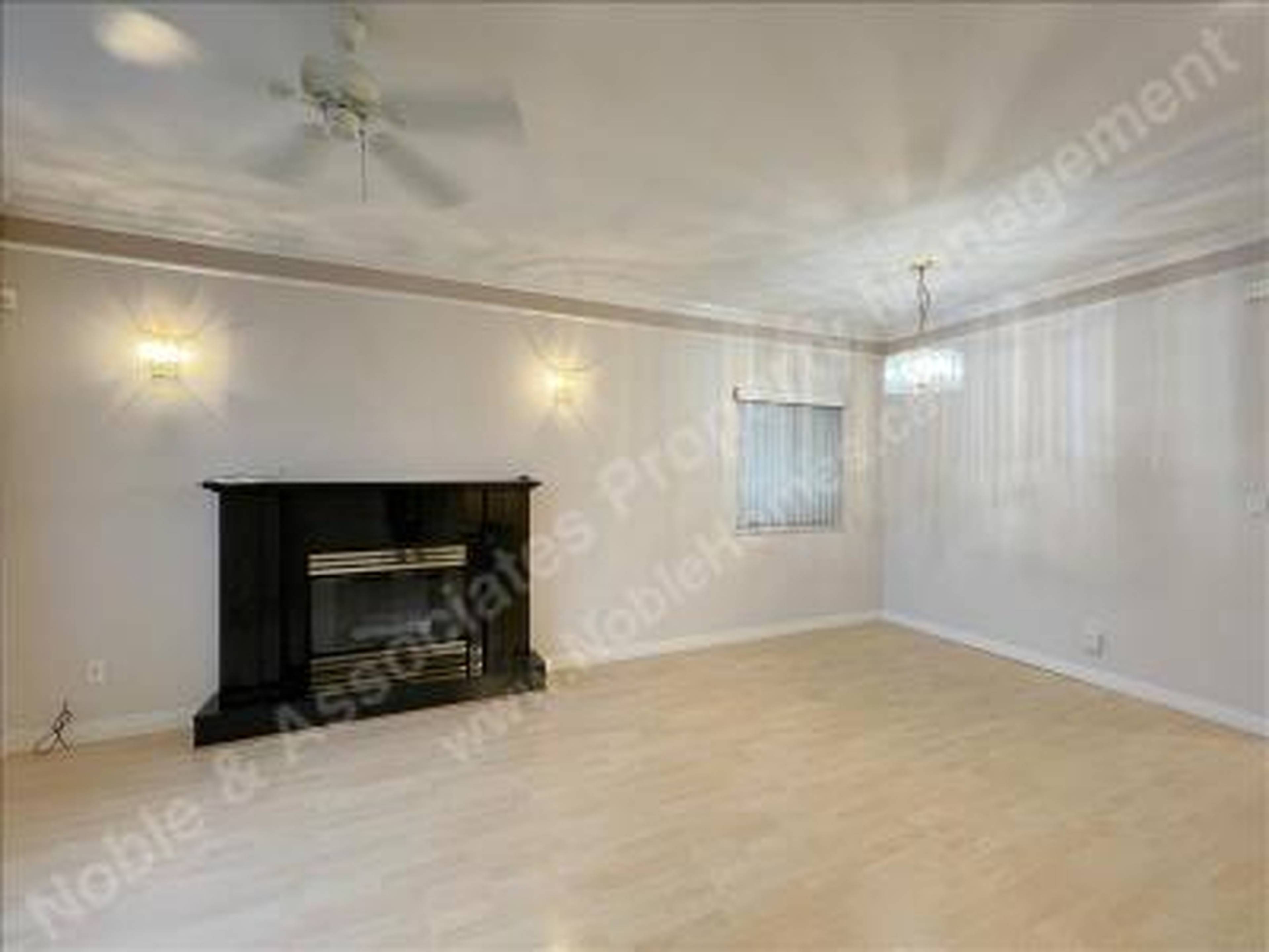 Skeena St, Vancouver, BC 3 Bedroom Room for Rent liv.rent