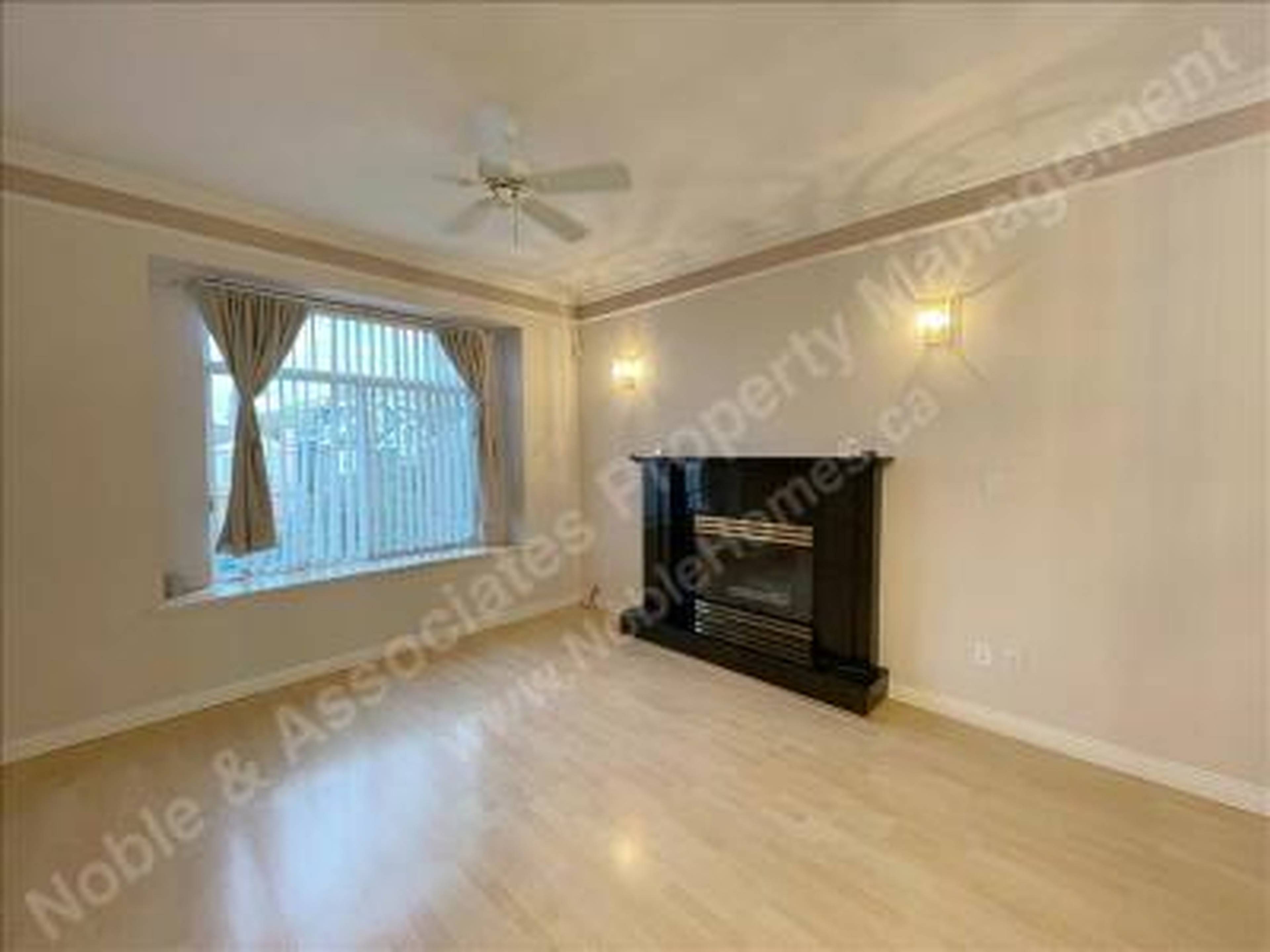 Skeena St, Vancouver, BC 3 Bedroom Room for Rent liv.rent