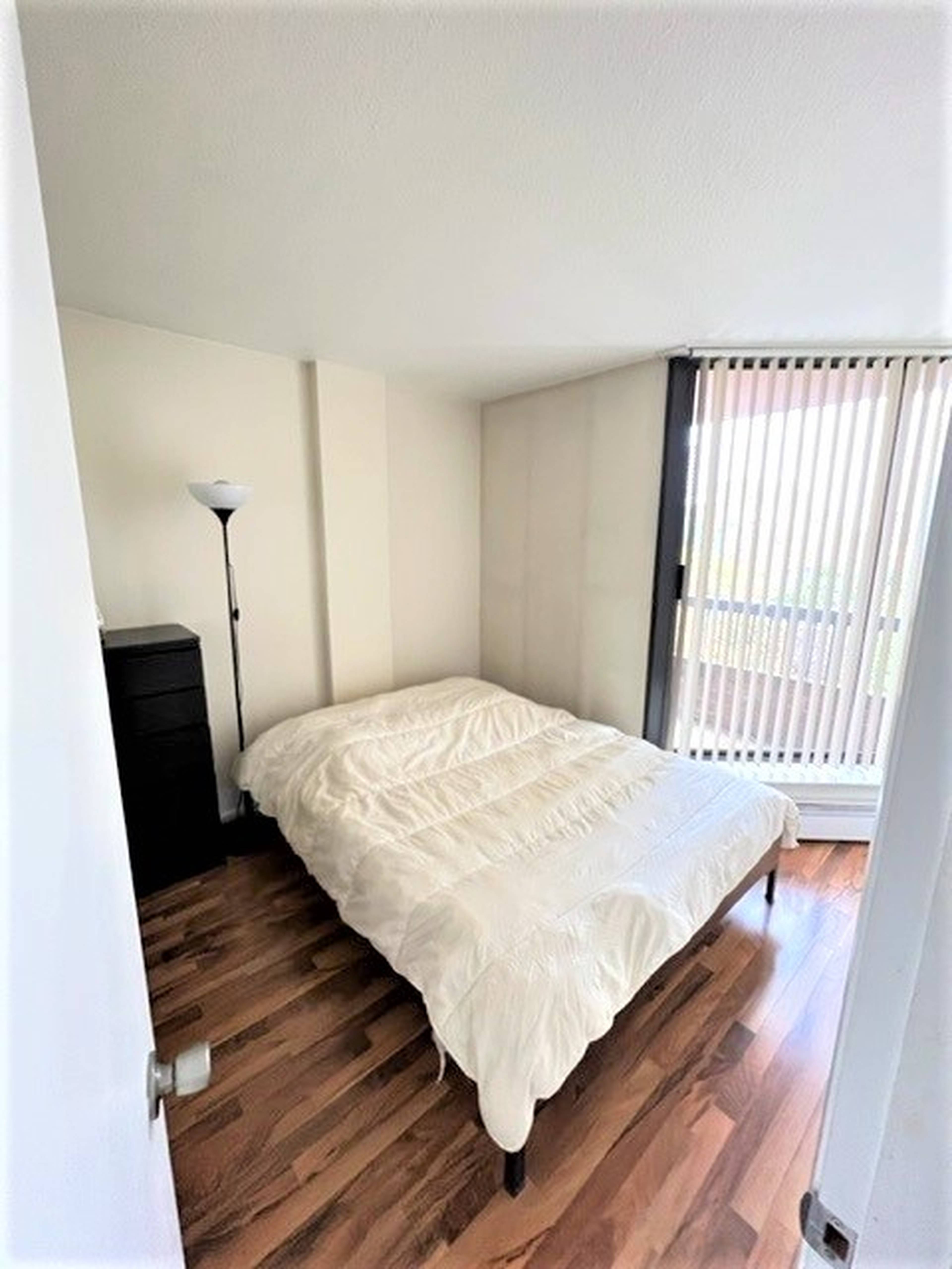 1330-burrard-st-vancouver-bc-1-bedroom-apartment-for-rent-liv-rent