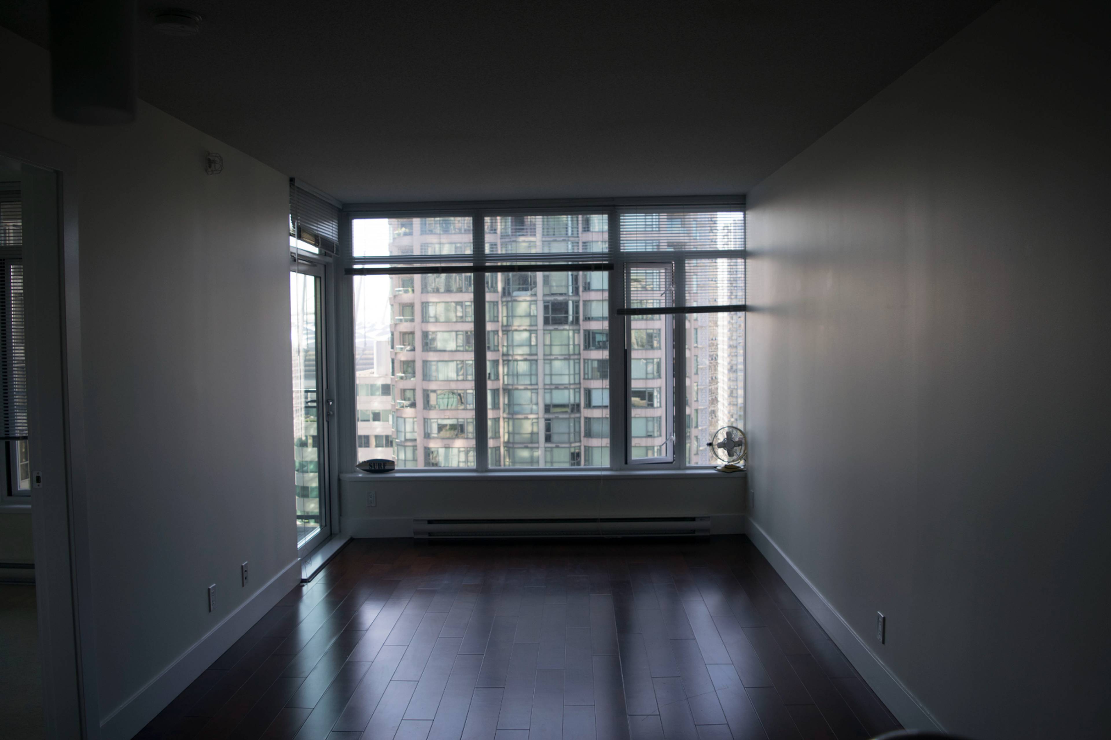 1607 888 Homer St, Vancouver, BC 1 Bedroom Apartment for Rent liv