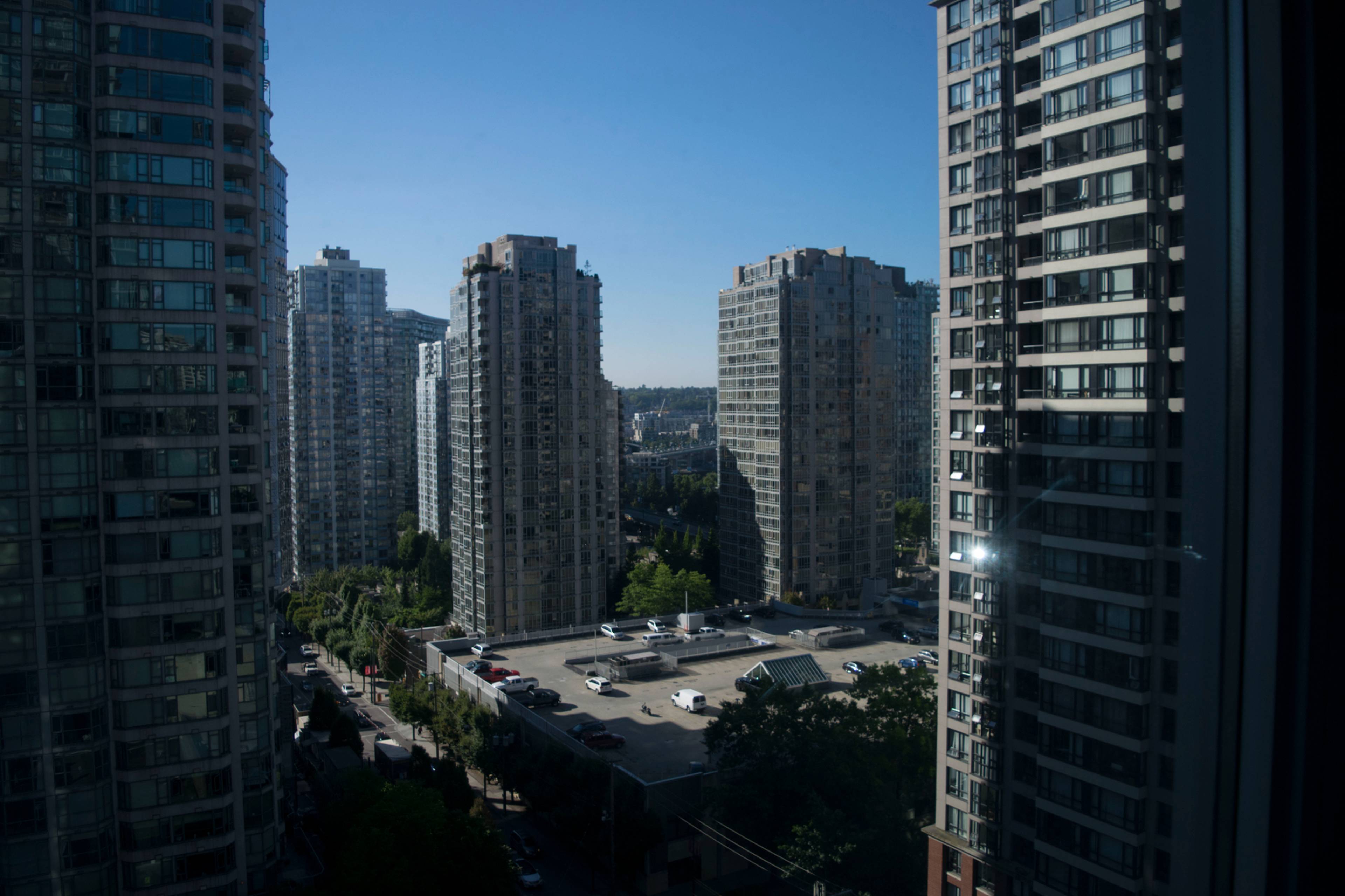 1607 888 Homer St, Vancouver, BC 1 Bedroom Apartment for Rent liv