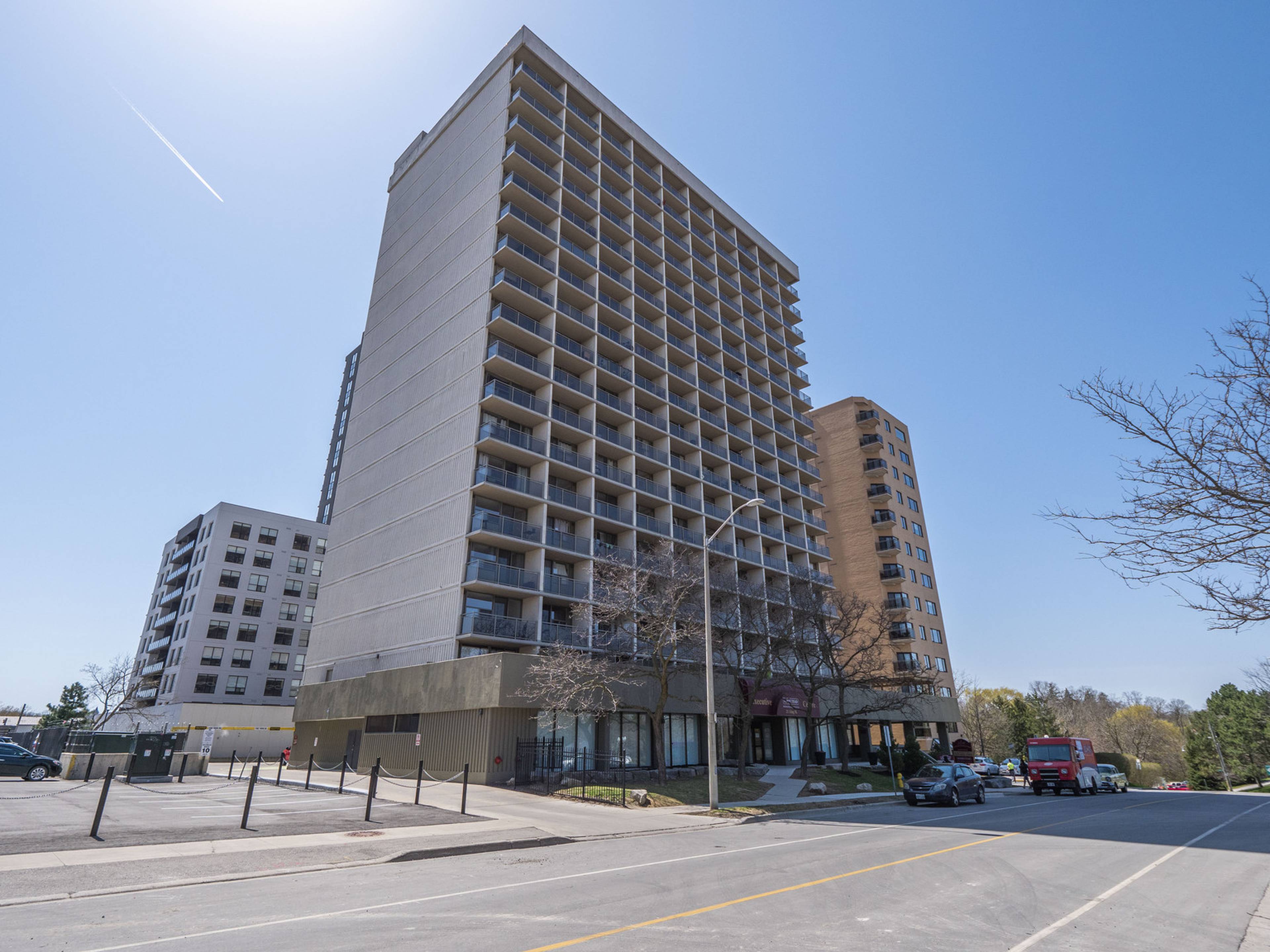 1 ch.  · 1 s. de bains for rent $1,661+ / mois