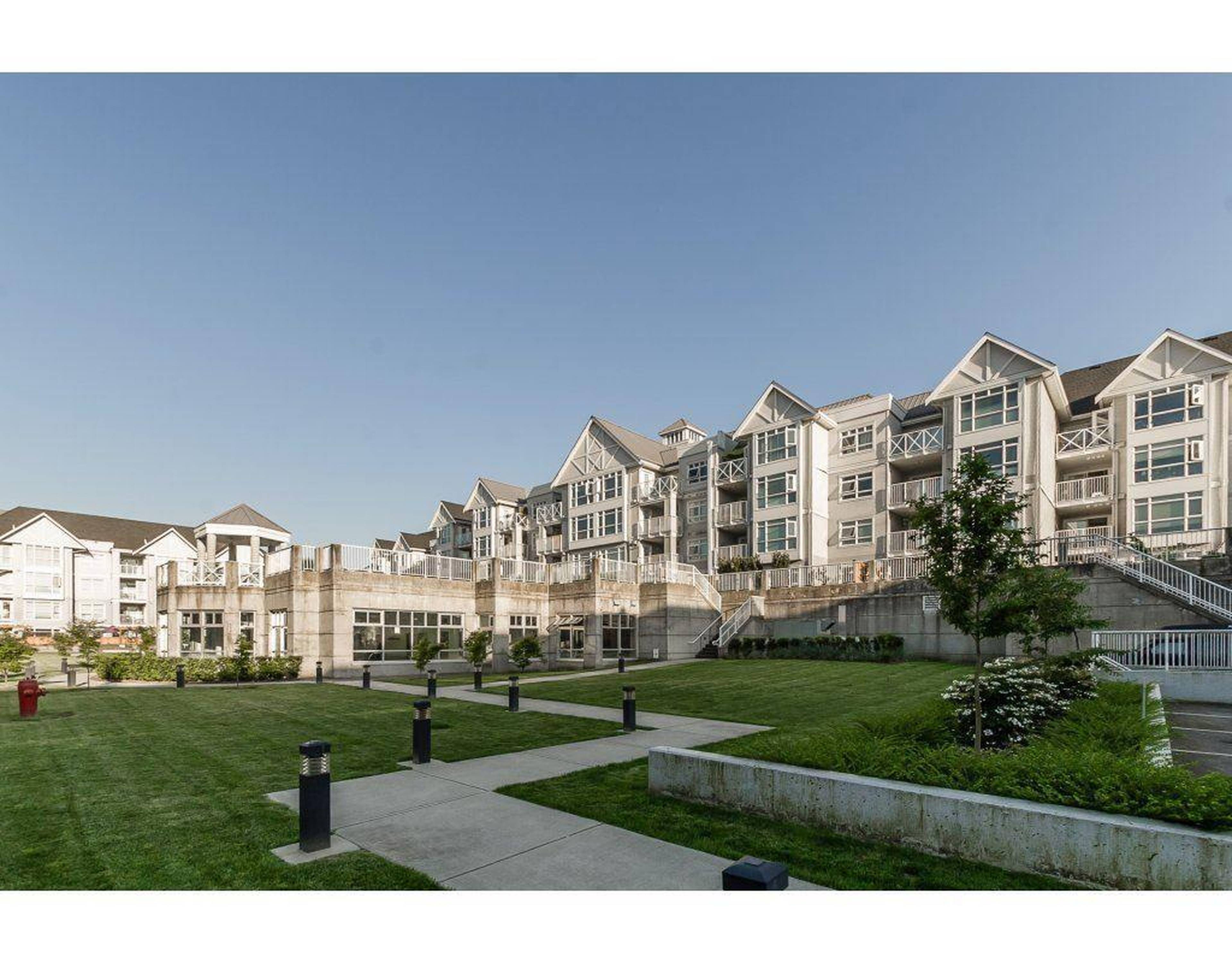 3122 St Johns St, Port Moody, BC 1 Bedroom Apartment for Rent liv.rent