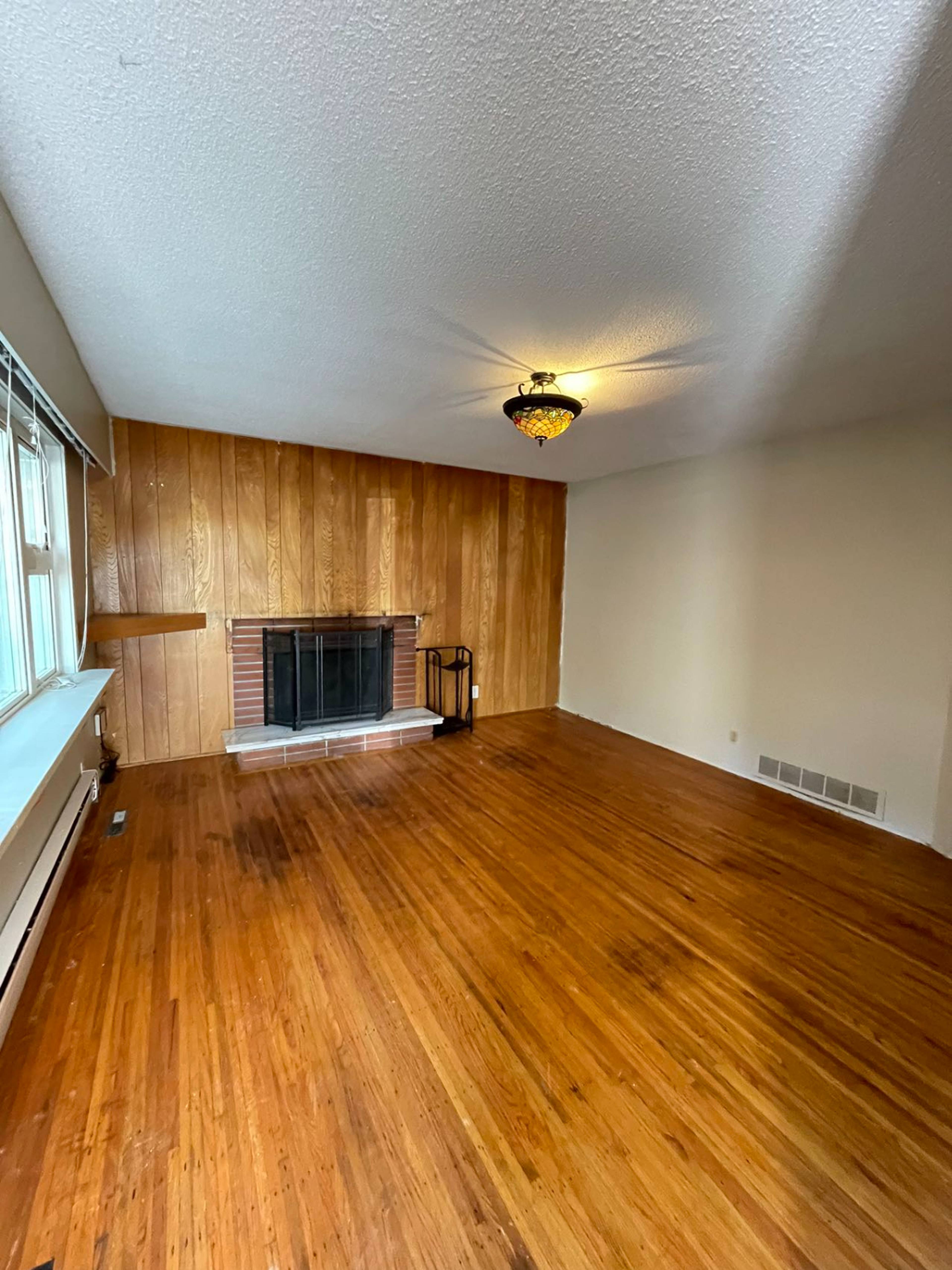 Kitchener Ave, Port Coquitlam, BC 2 Bedroom House for Rent liv.rent