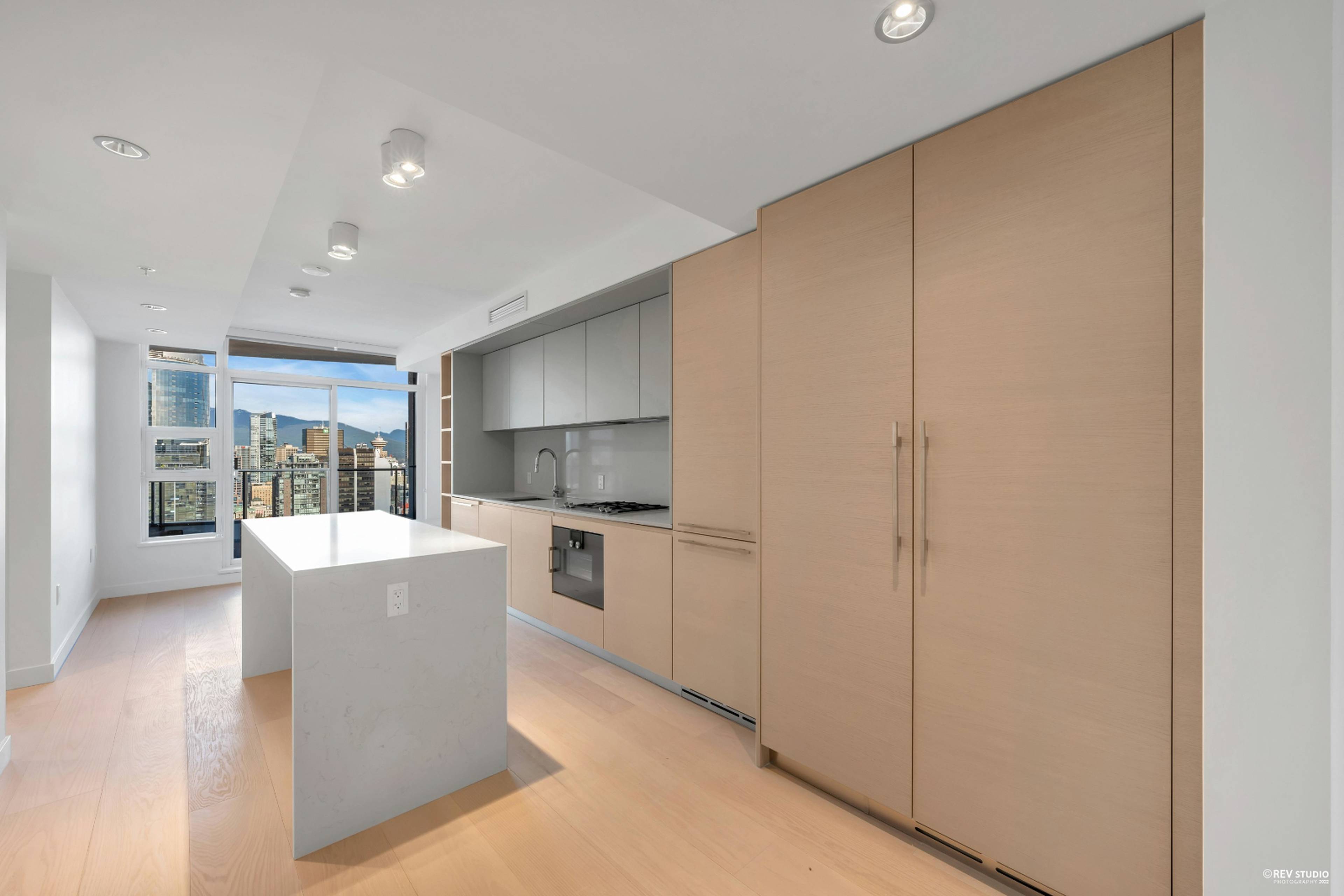 1289 Hornby St, Vancouver, BC 1 Bedroom Apartment for Rent liv.rent