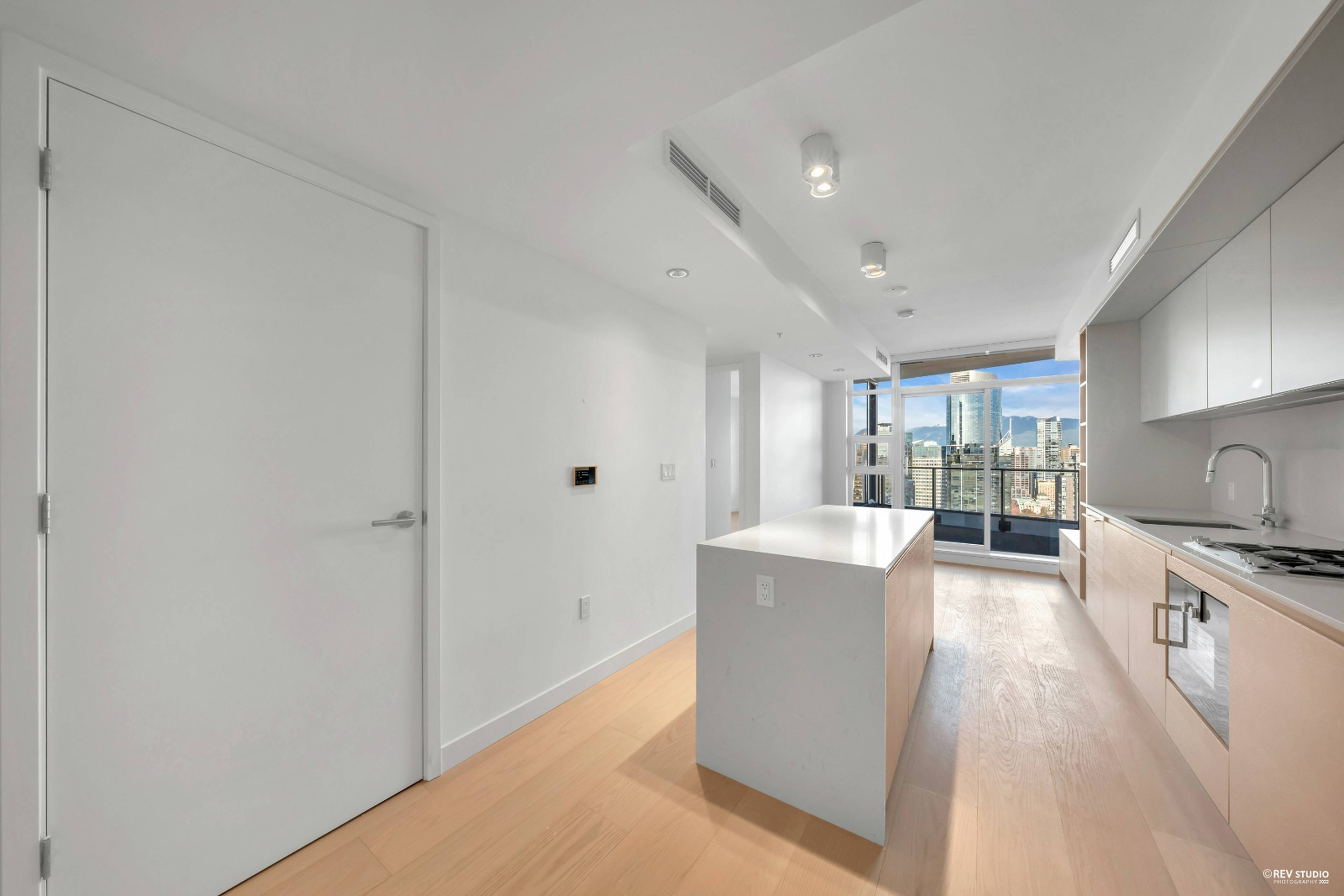 1289 Hornby St, Vancouver, BC 1 Bedroom Apartment for Rent liv.rent