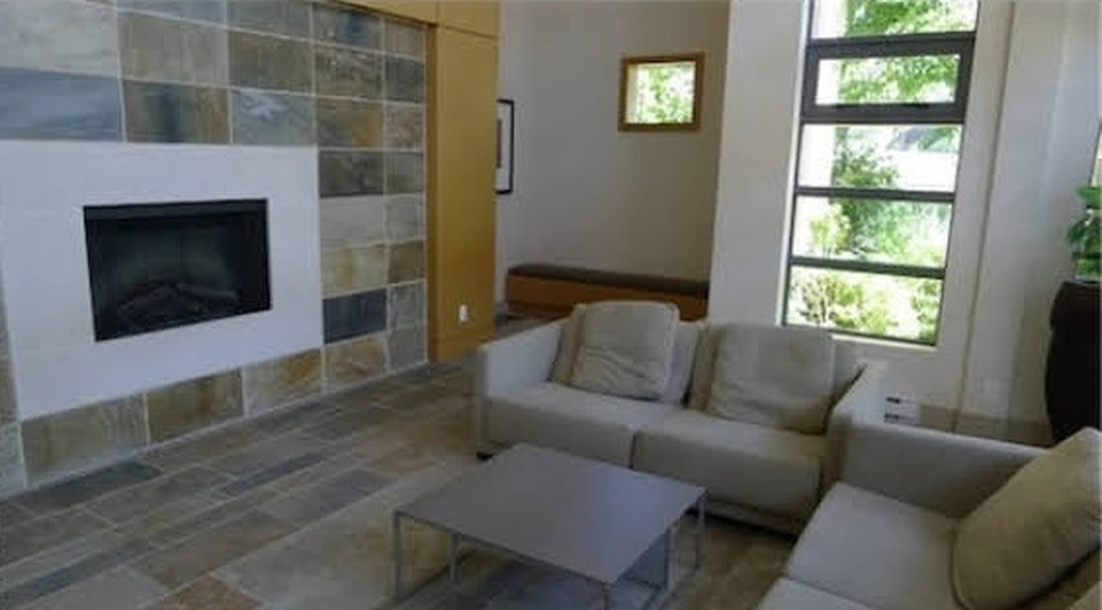 5955 Iona Drive, Vancouver, BC 2 Bedroom Apartment for Rent liv.rent