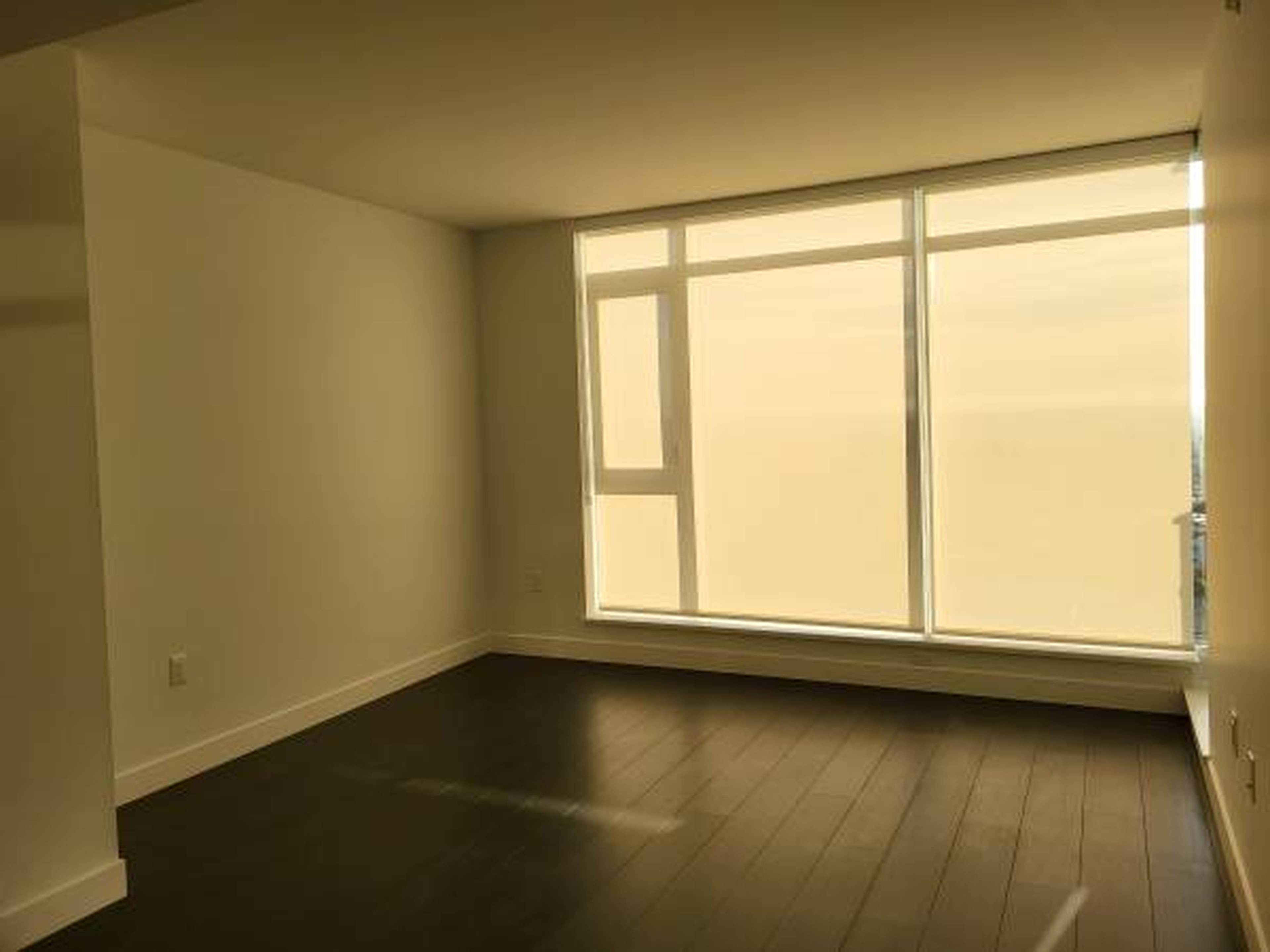 1 Bedroom 6398 Silver Ave, Burnaby, BC 1 Bedroom Apartment for Rent