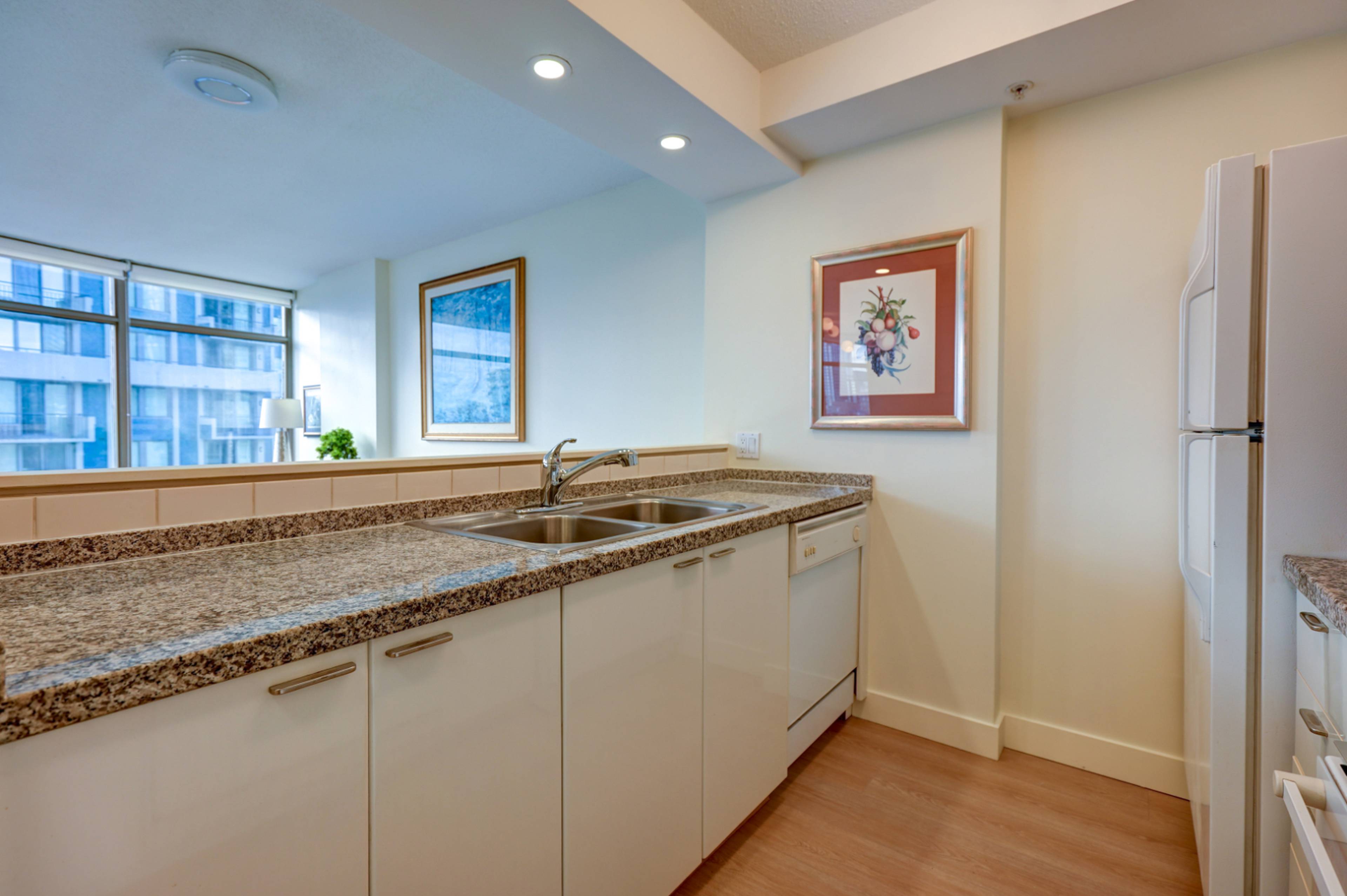 1200 Alberni St 7