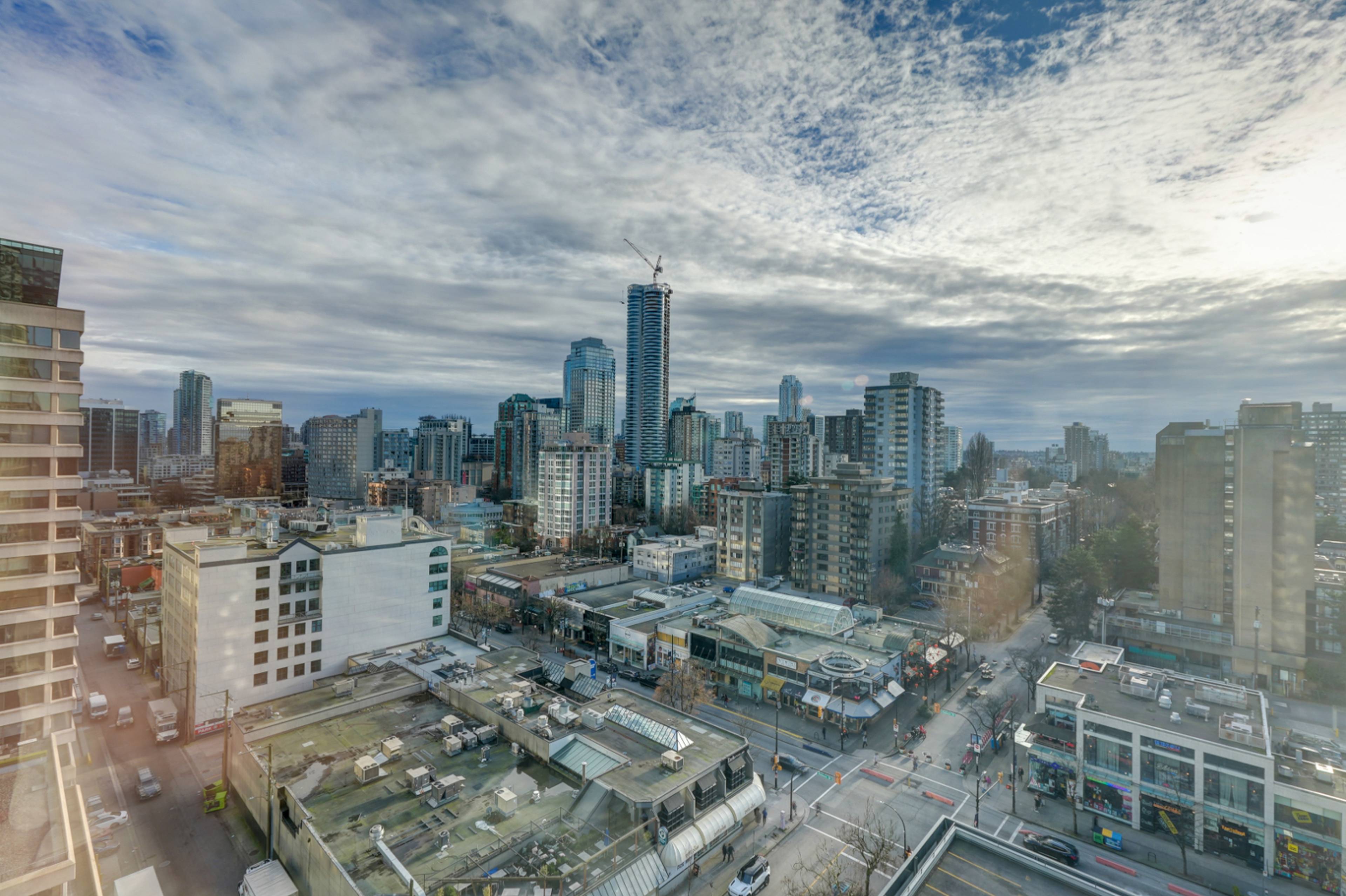 1200 Alberni St 13