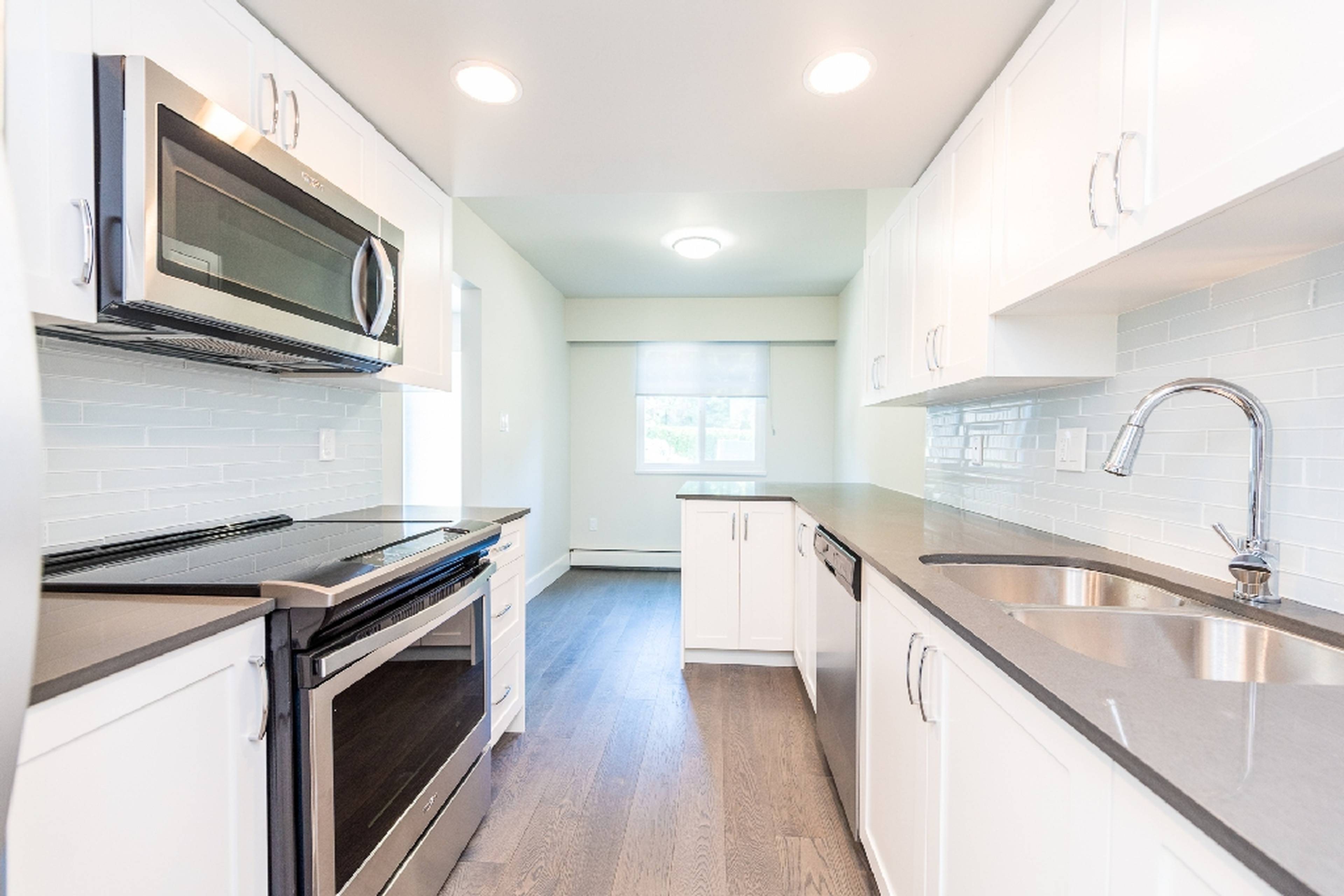 37013817 Princess Ave, North Vancouver District, BC 3 Bedroom