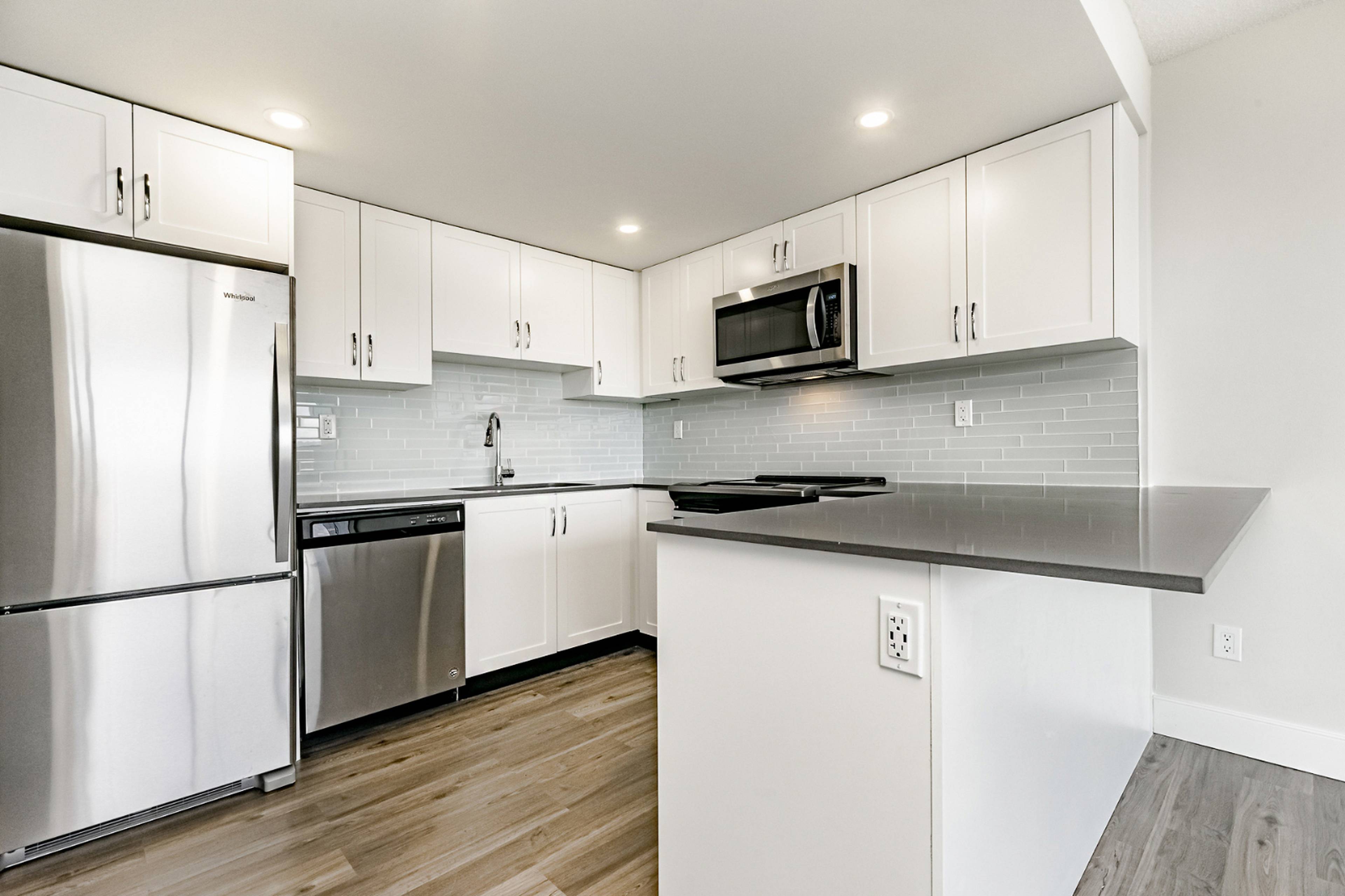 9500 Erickson Dr, Burnaby, BC 2 Bedroom Apartment for Rent liv.rent