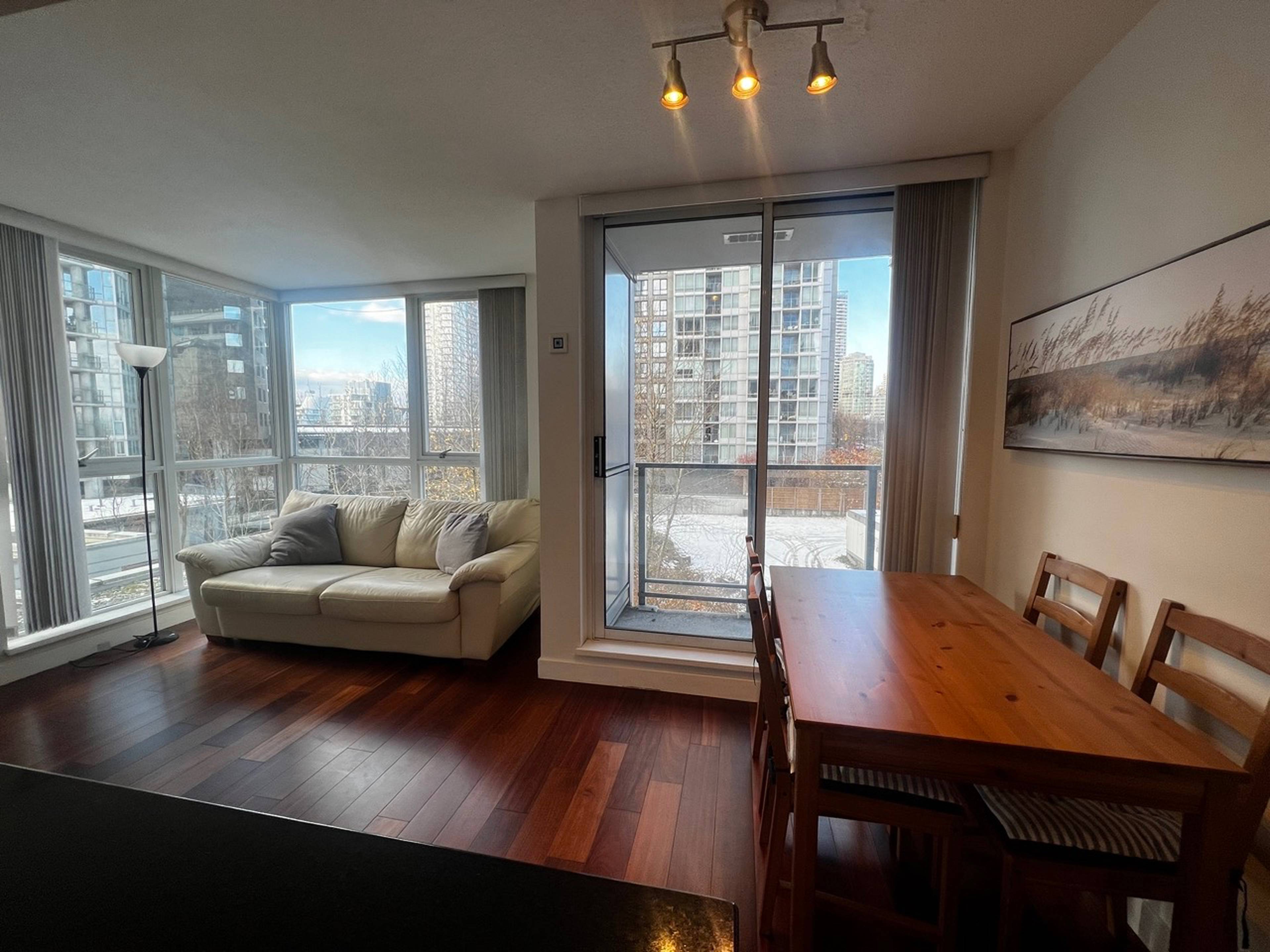 1408 Strathmore Mews, Vancouver, BC 1 Bedroom Apartment for Rent