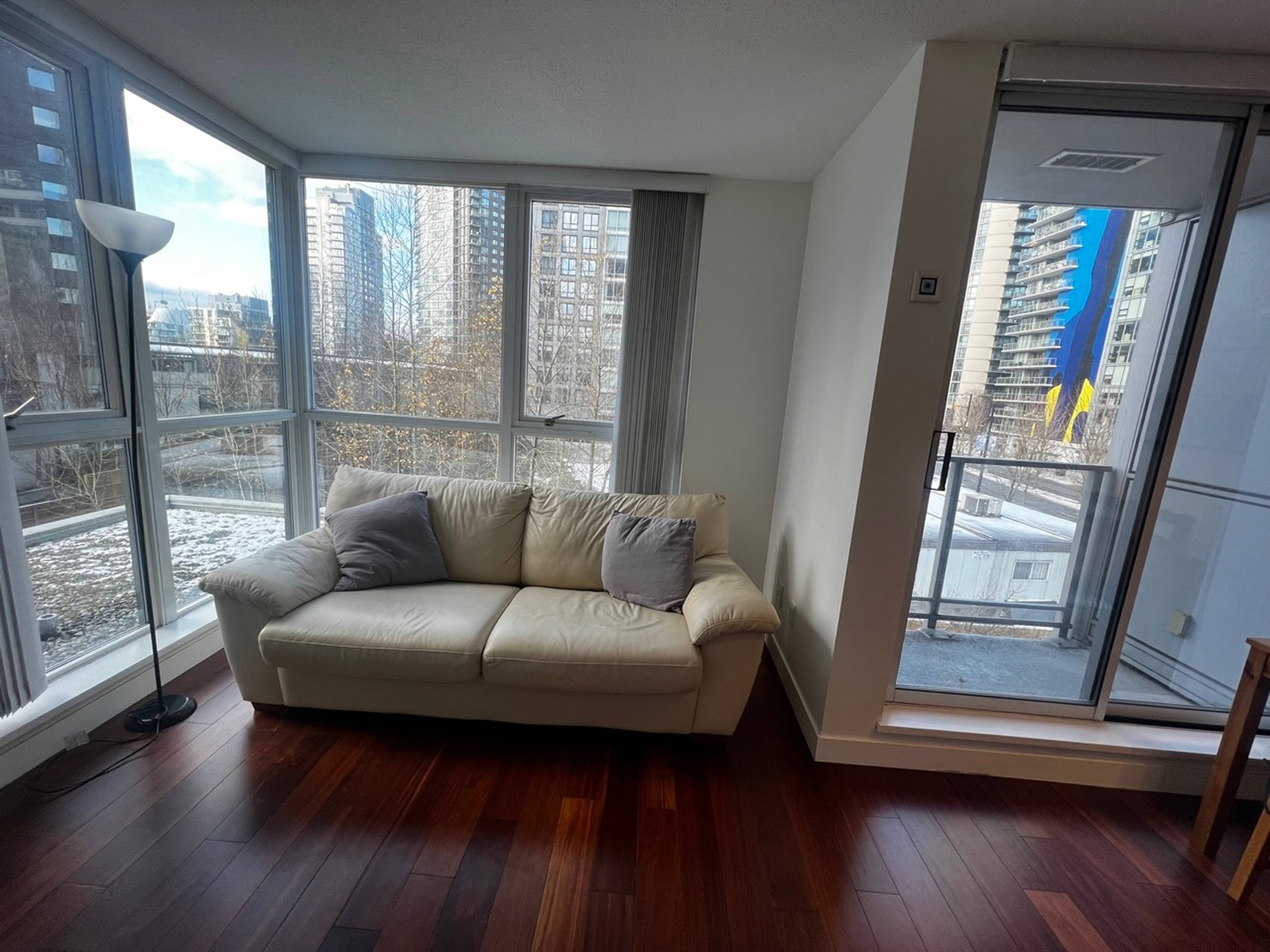 1408 Strathmore Mews, Vancouver, BC 1 Bedroom Apartment for Rent