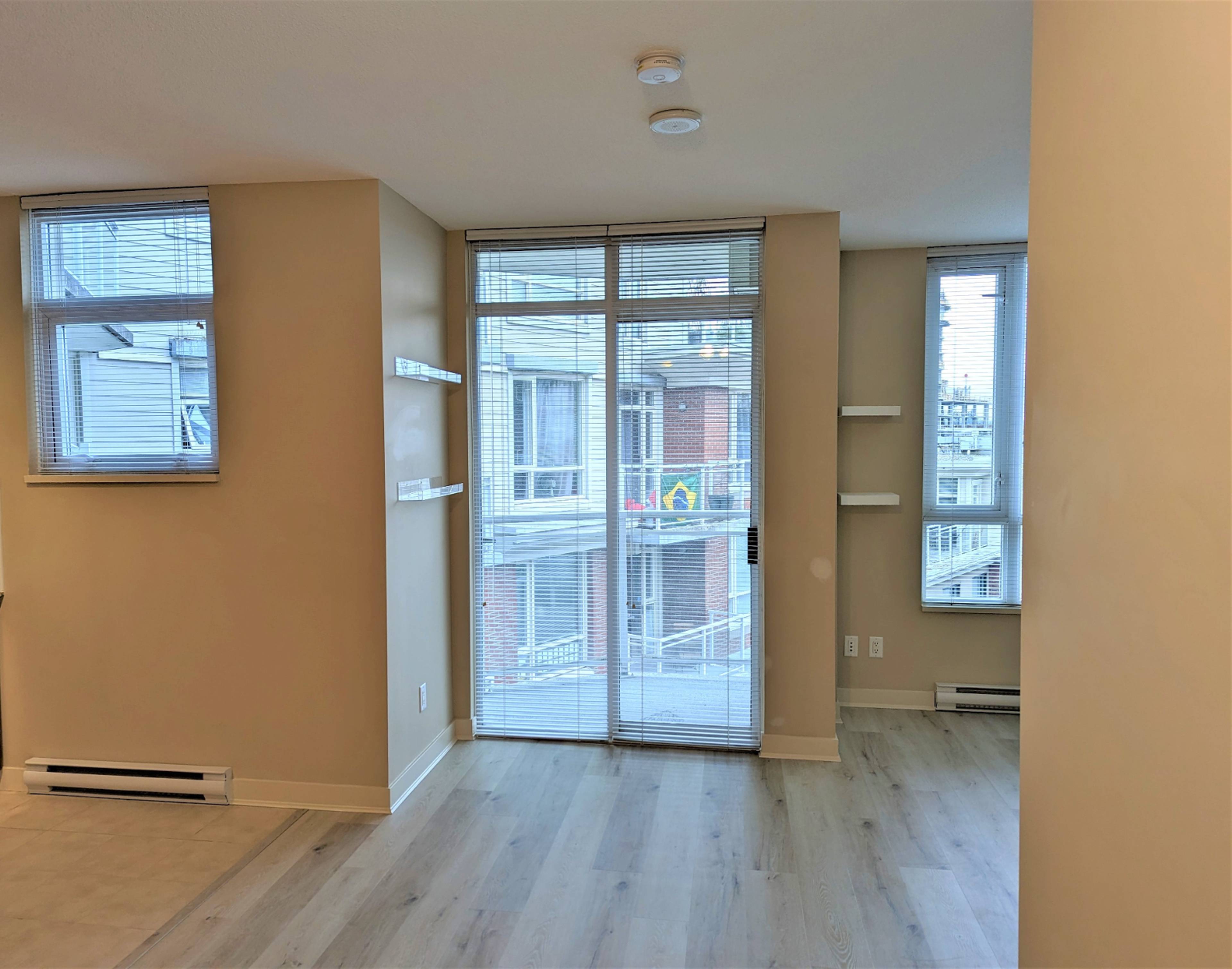 602 4028 Knight St, Vancouver, BC Studio Apartment for Rent liv.rent