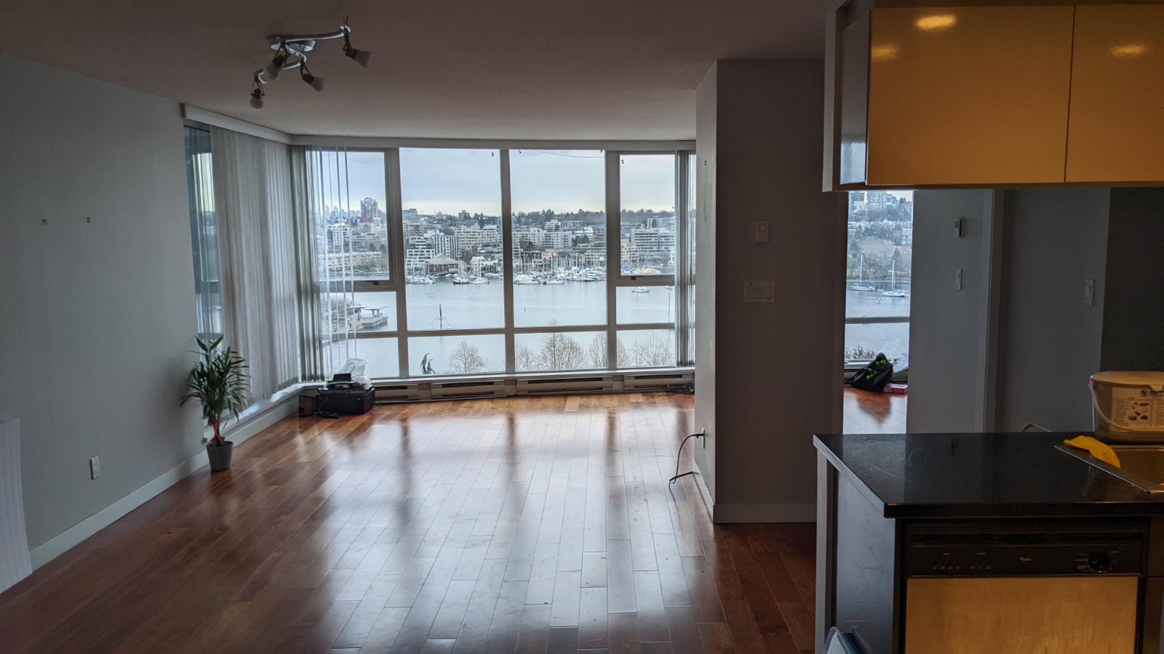 1408 Strathmore Mews, Vancouver, BC 2 Bedroom Apartment for Rent