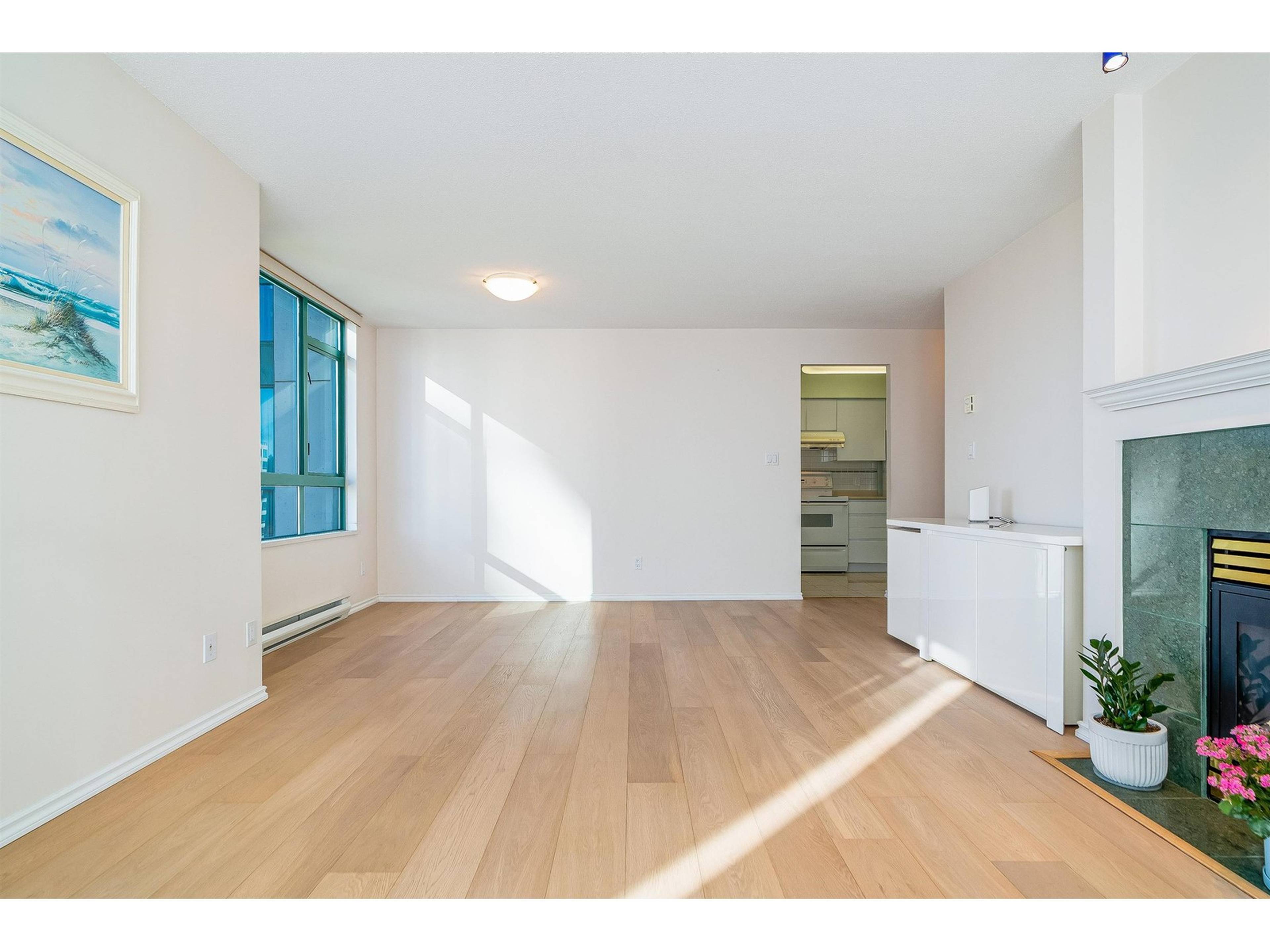 5833 Wilson Ave, Burnaby, BC 2 Bedroom Apartment for Rent liv.rent