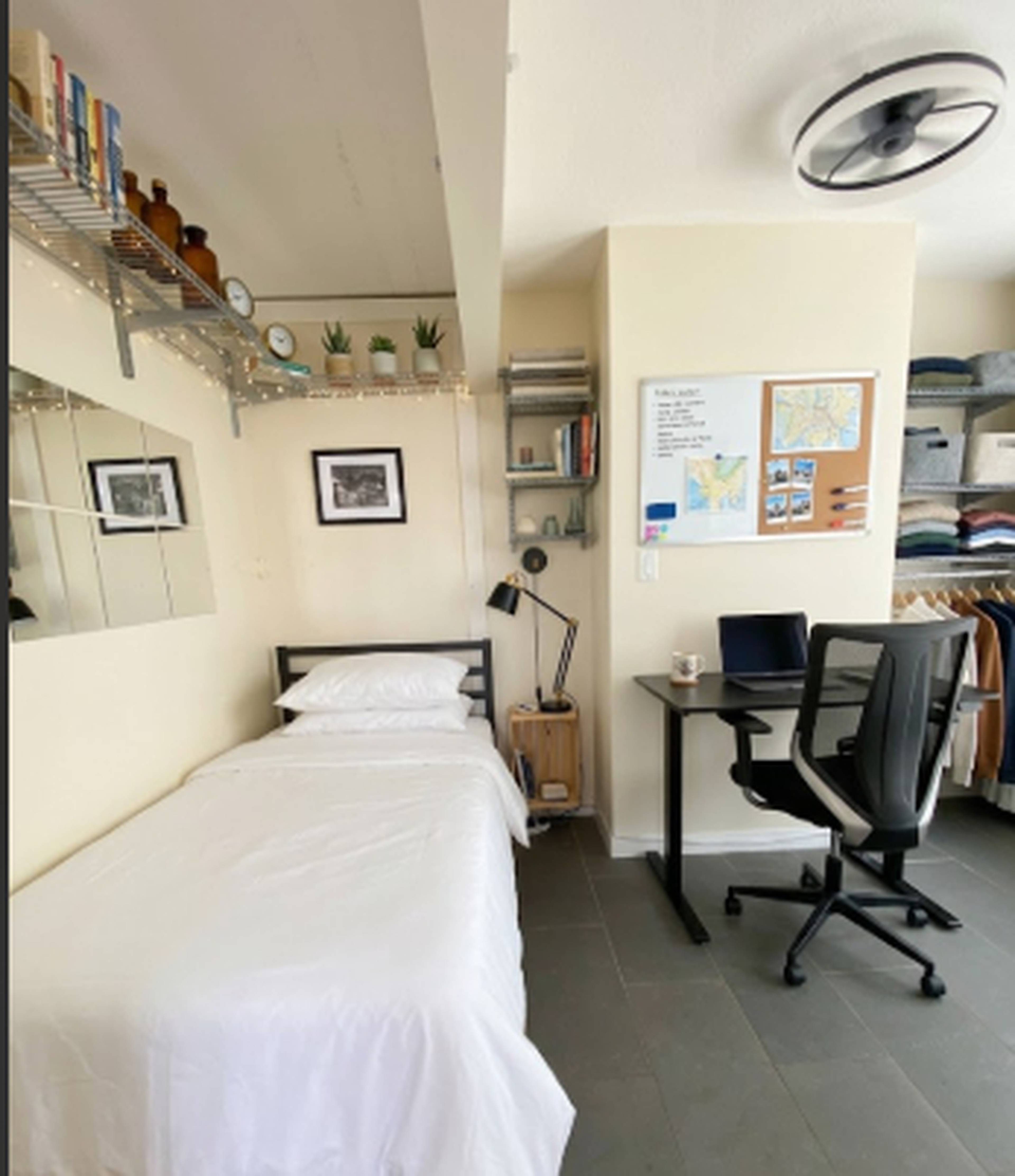 Chambre for rent $1,700 / mois