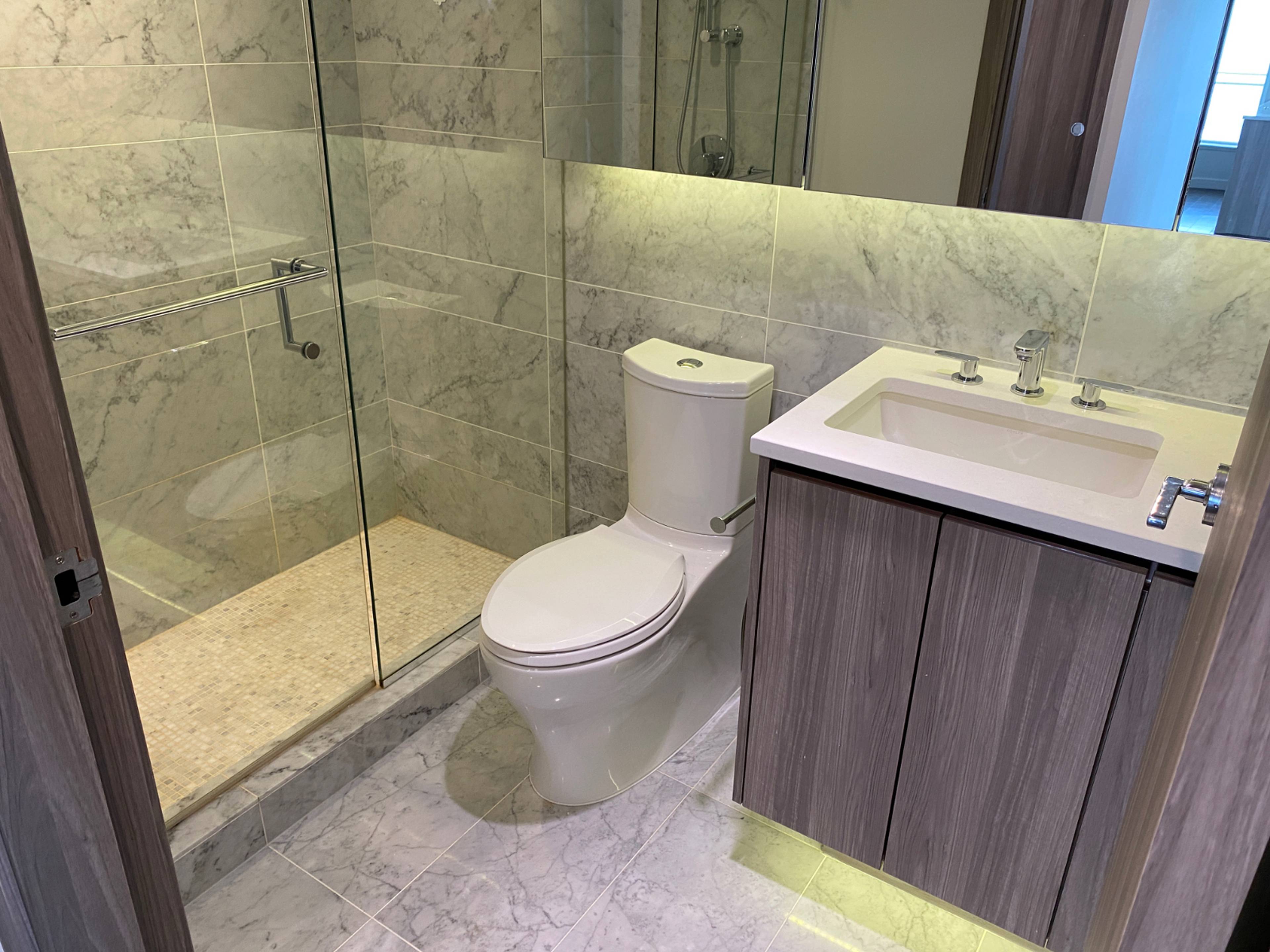 433 SW Marine Dr, Vancouver, BC 3 Bedroom Apartment for Rent liv.rent