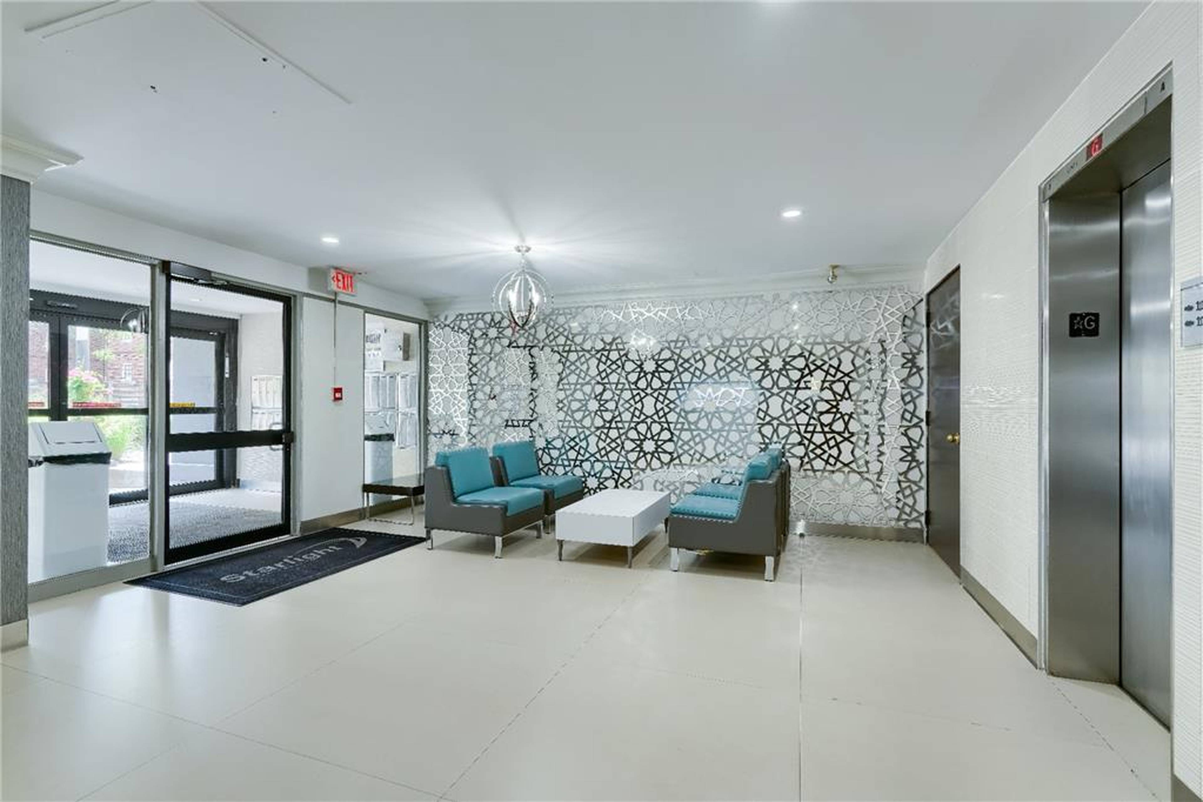 80 Wellesley St E, Toronto, ON Studio Apartment for Rent liv.rent