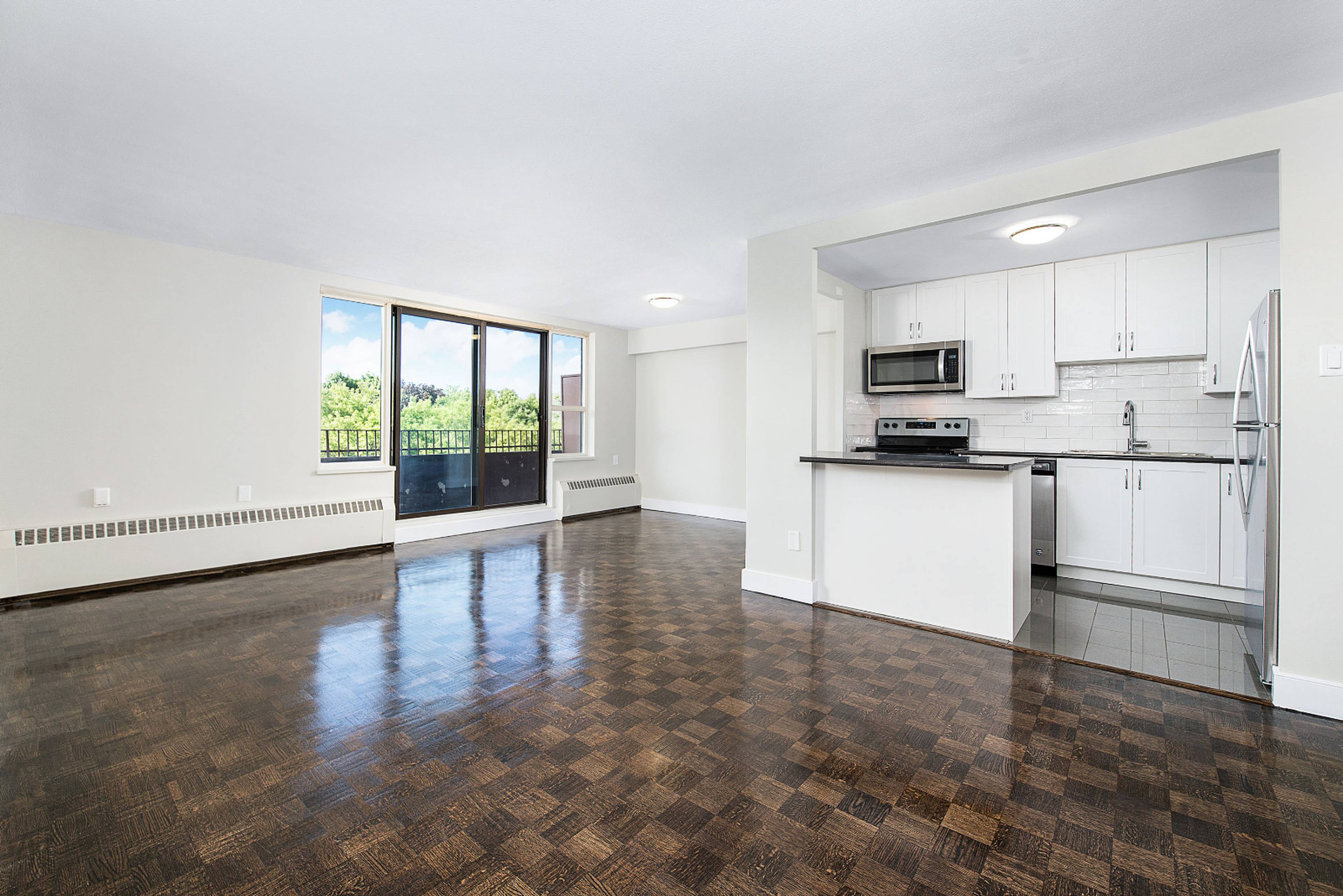 417-1320-1330-danforth-rd-scarborough-on-3-bedroom-apartment-for