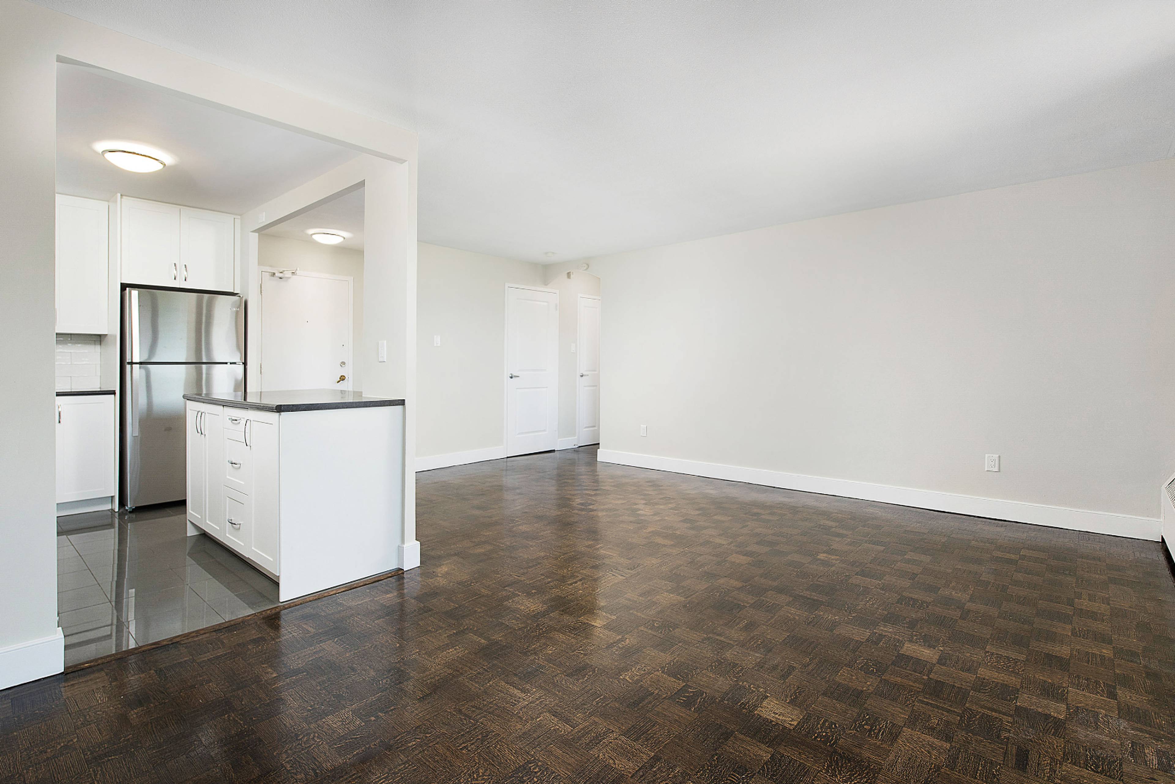 417 13201330 Danforth Rd, Scarborough, ON 3 Bedroom Apartment for